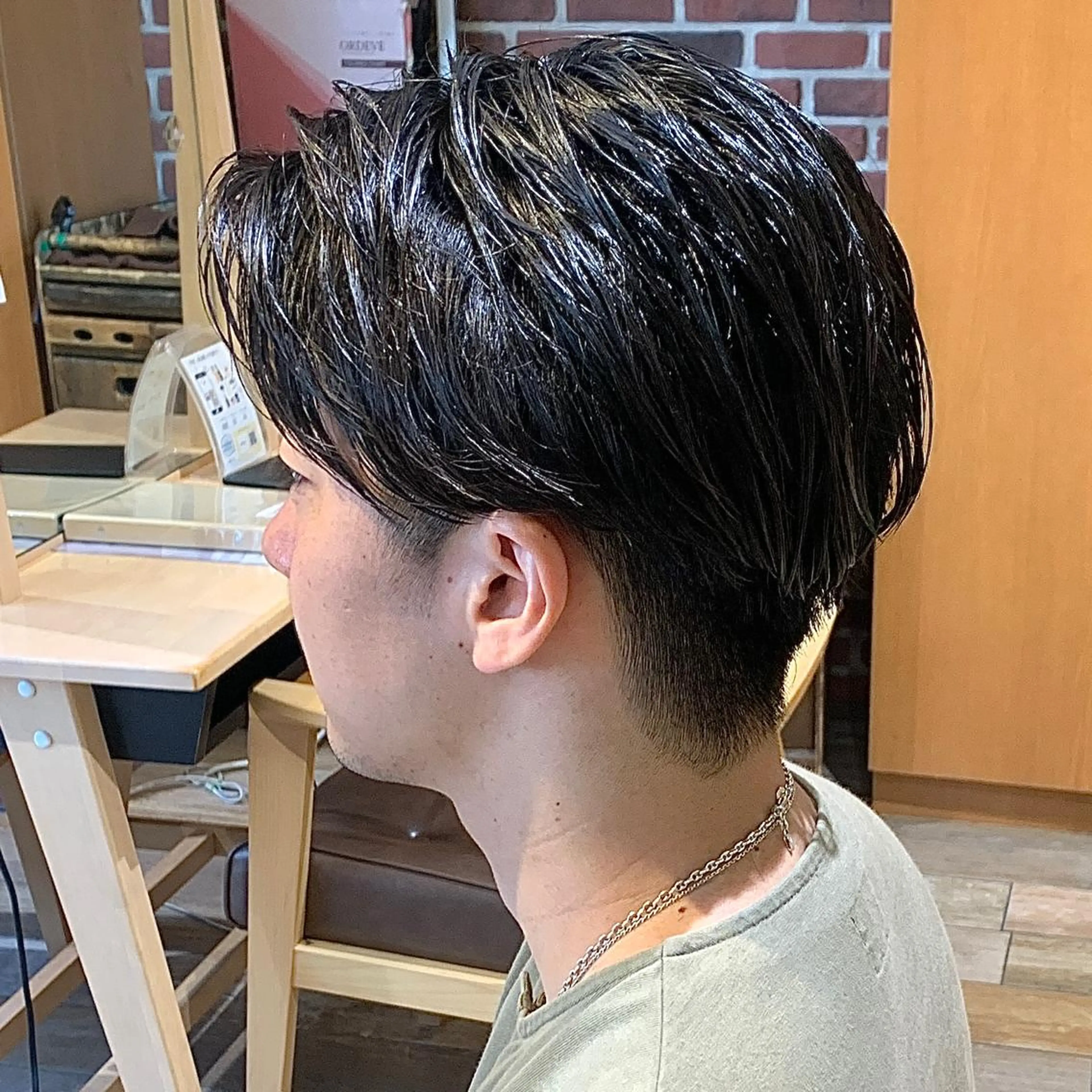 ショート パーマ メンズ カルマパーマ メンズ韓国風 メンズパーマ スペインカール 波巻きパーマ メンズパーマ&メンズ 縮毛矯正/平野/渋谷のヘアスタイル