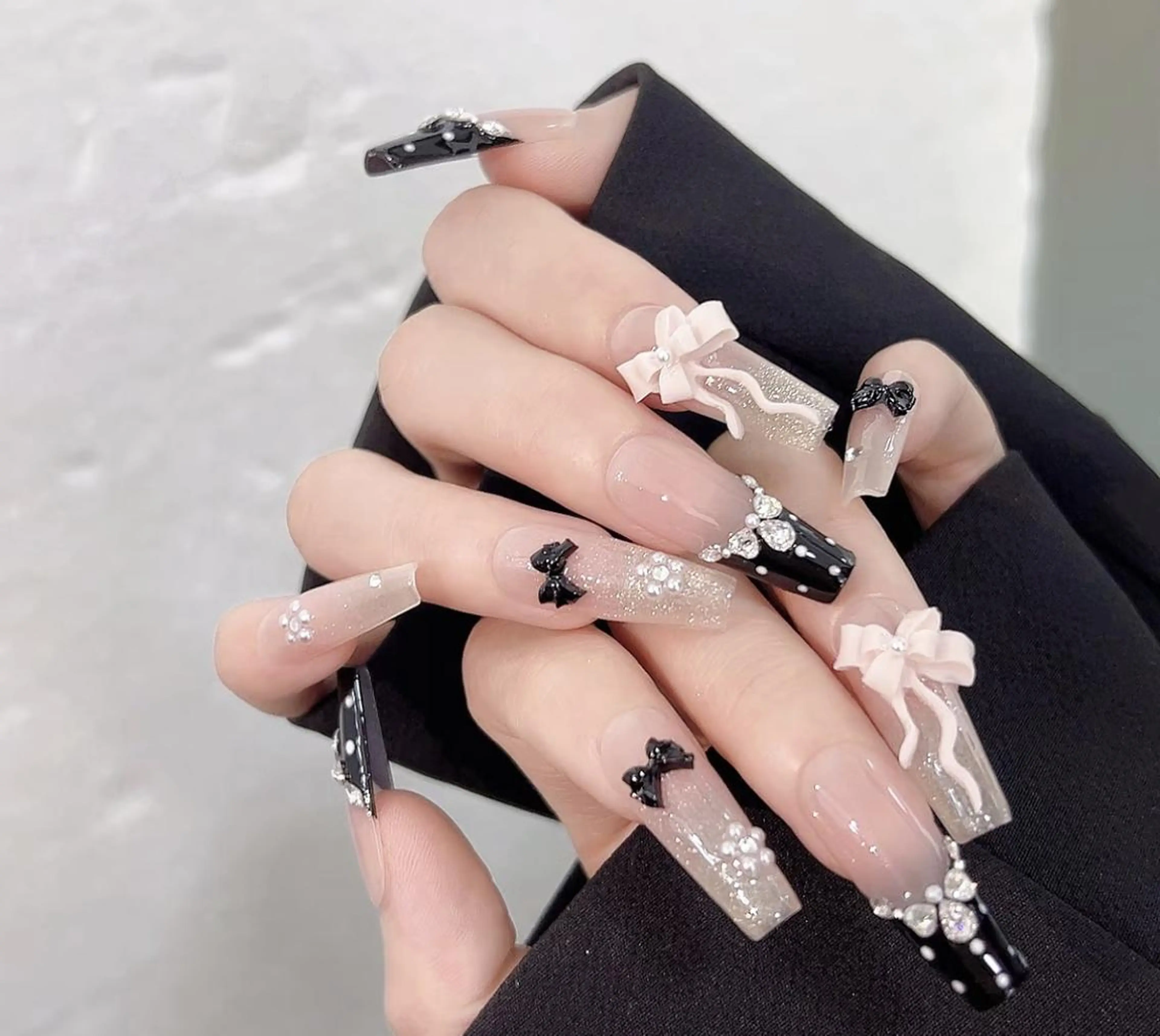 ネイル ハンドネイル ハンドケア 🍑 momo_nailのネイルデザイン