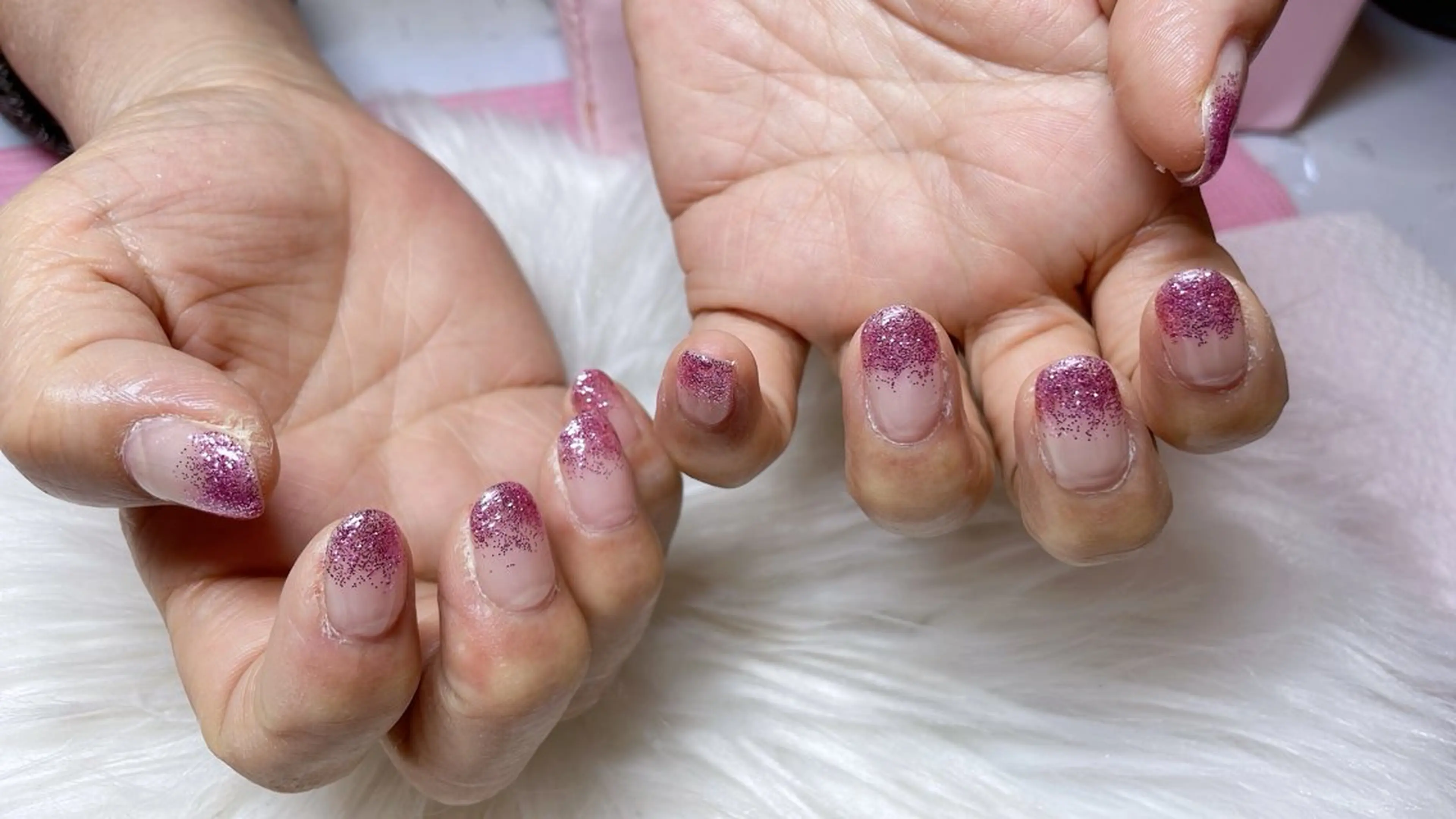 ネイル Amoureuse Satomiのネイルデザイン