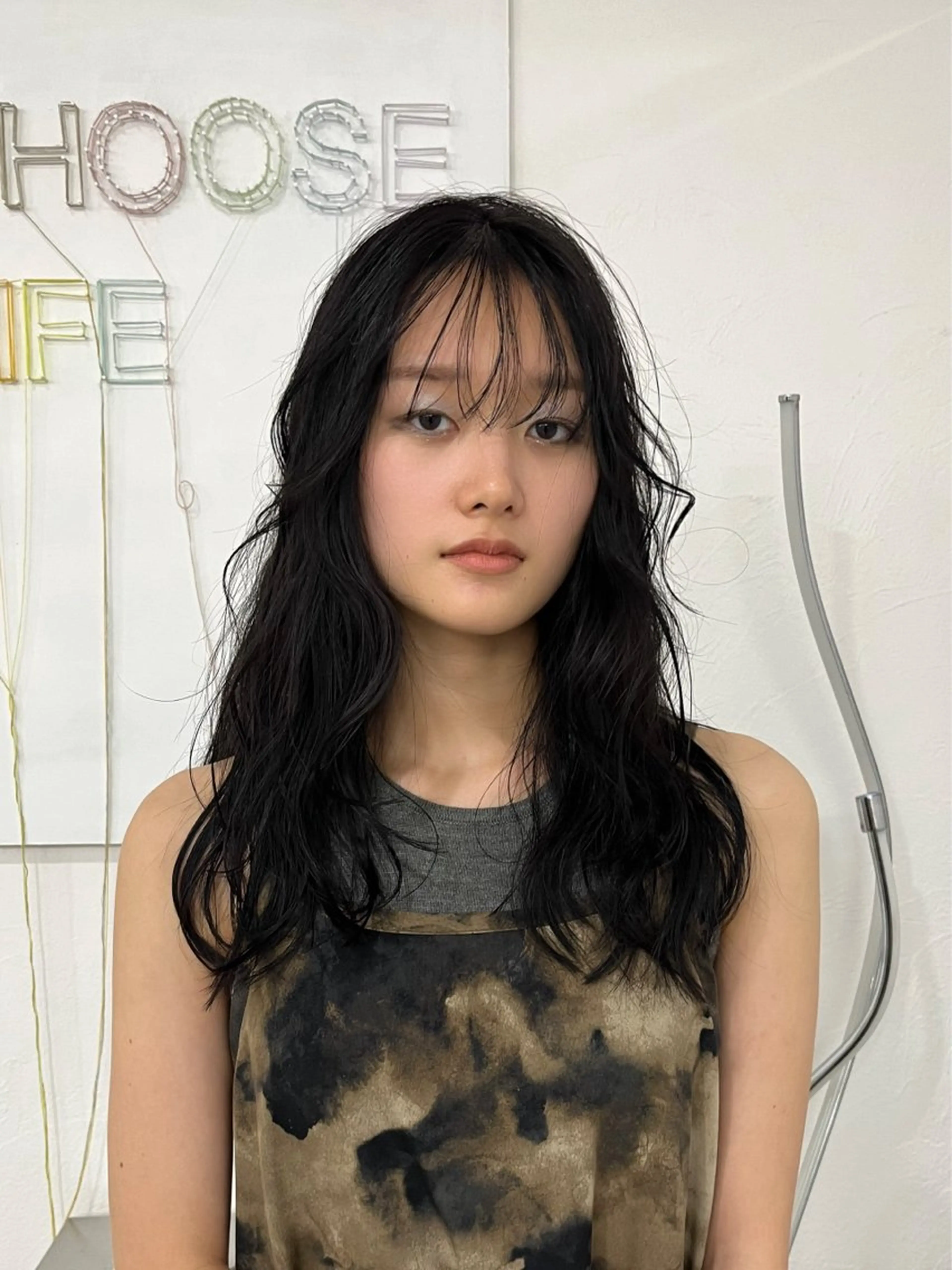 セミロング イシイ モエカのヘアスタイル