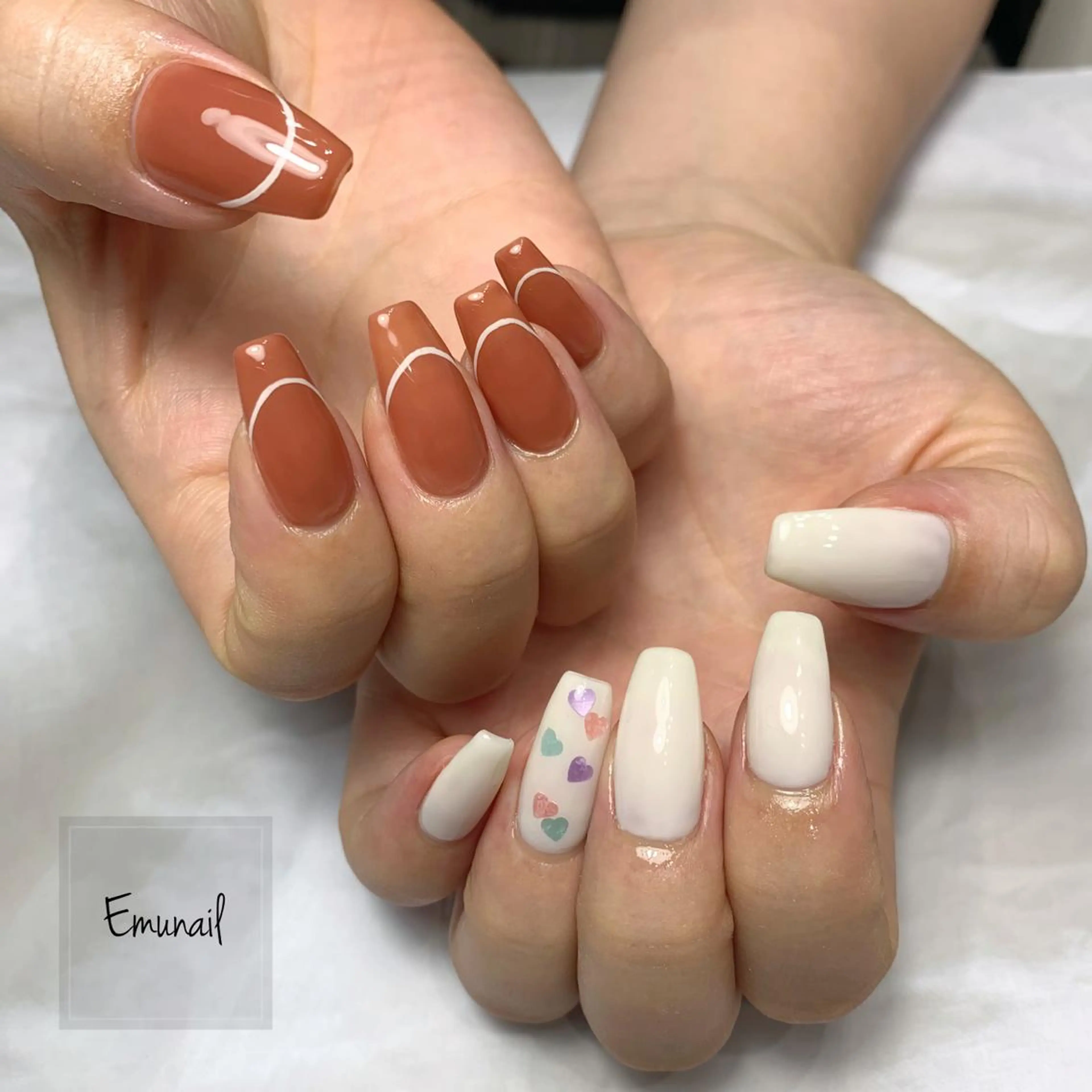 ネイル ホログラムネイル Emu Nailのネイルデザイン