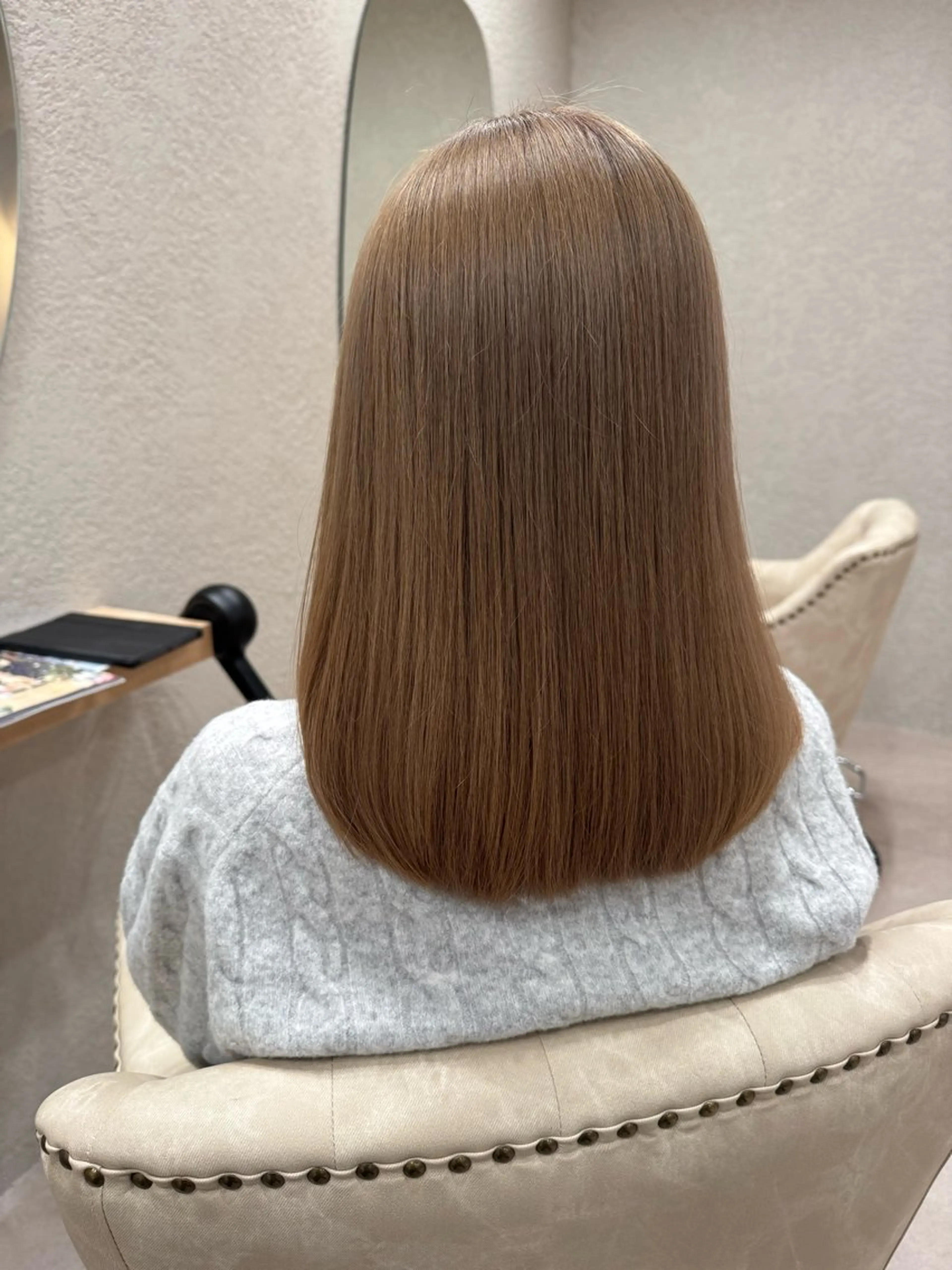 ミディアム カラー 蟹江 聡太✨レイヤーカットのヘアスタイル