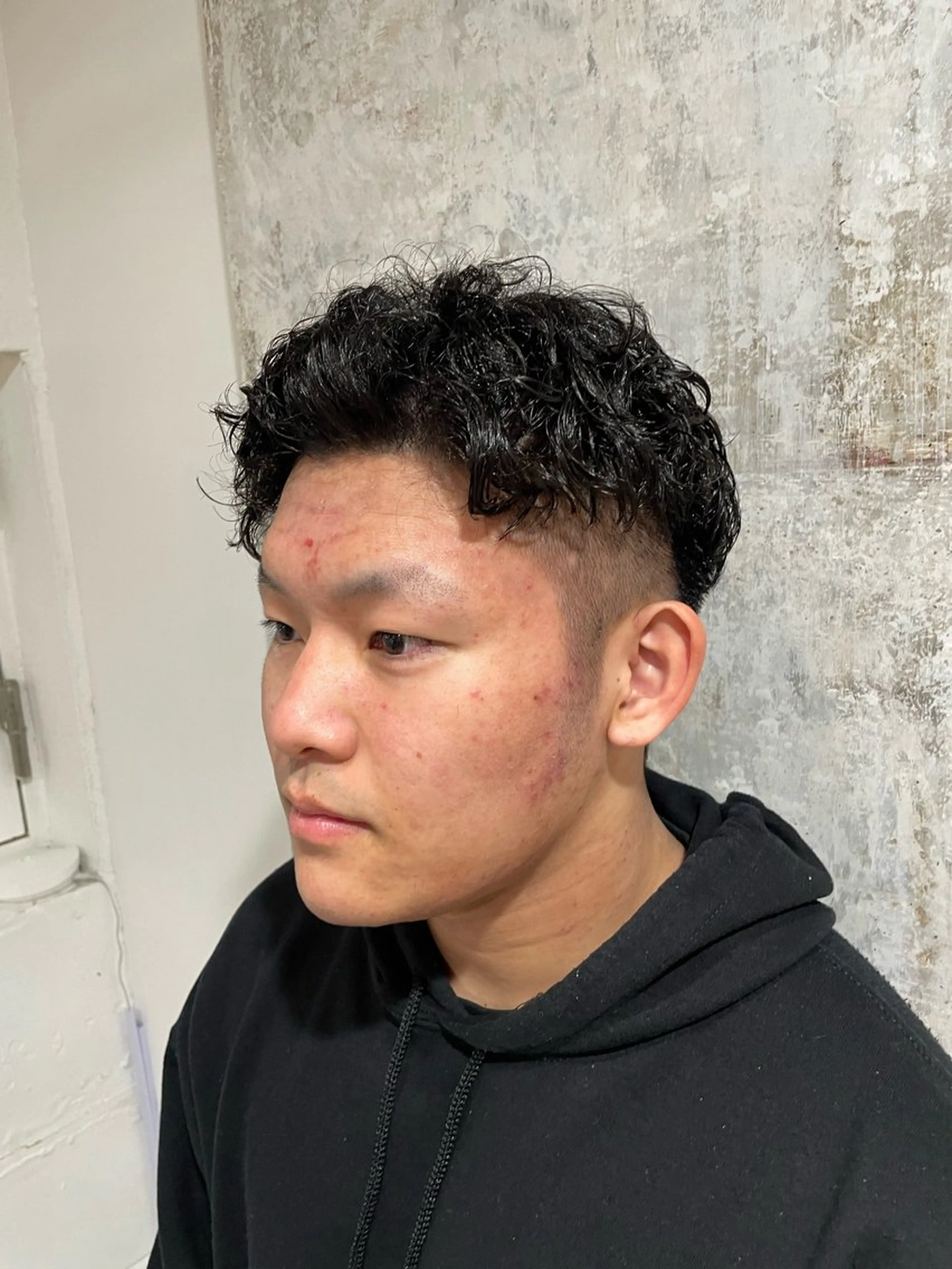ショート パーマ ニュアンスパーマ プードルパーマ スパイラルパーマ ツイストパーマ 【お洒落パーマ】 Elme　肥塚康汰郎のヘアスタイル
