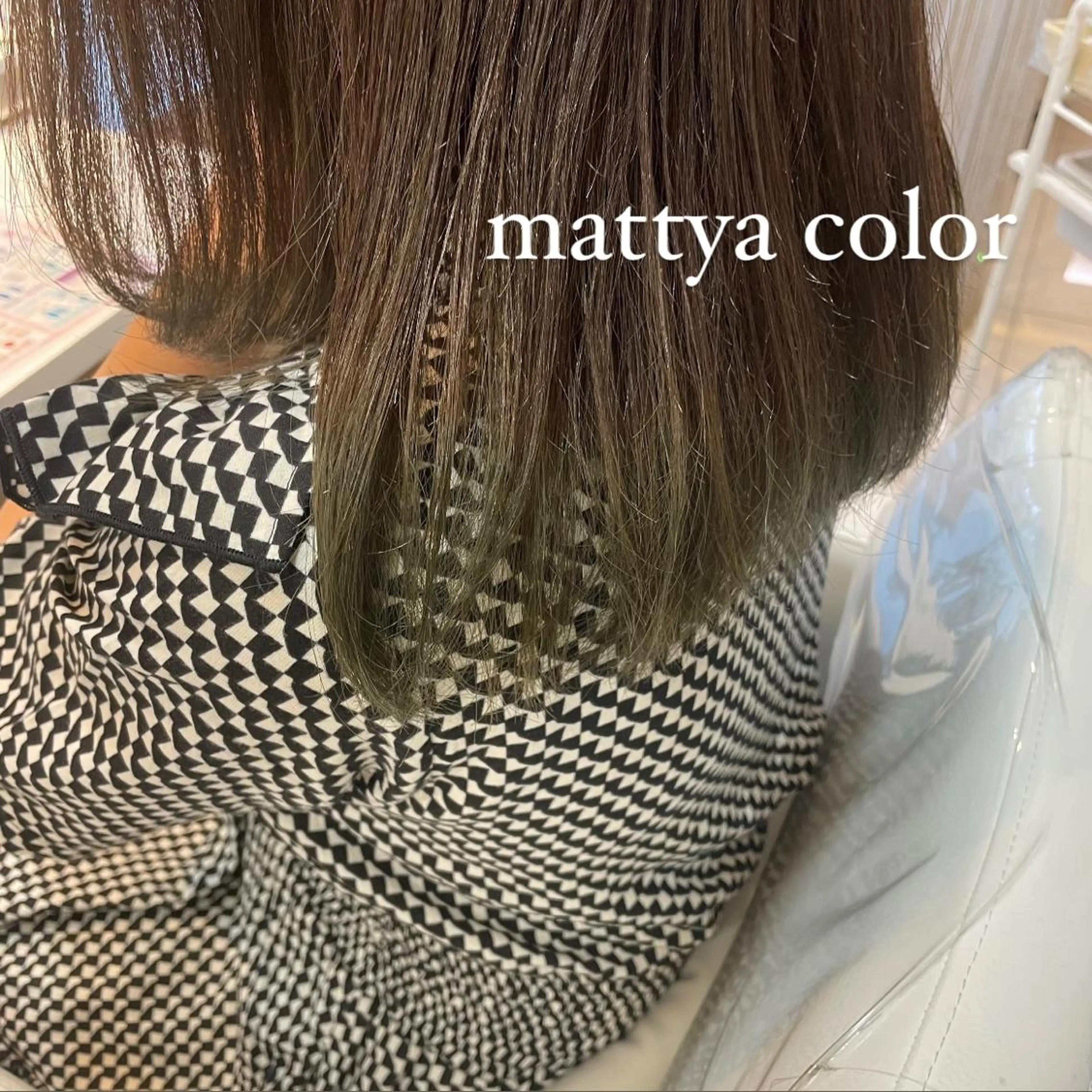 ミディアム カラー ブリーチ BiBi  藪 菜月のヘアスタイル