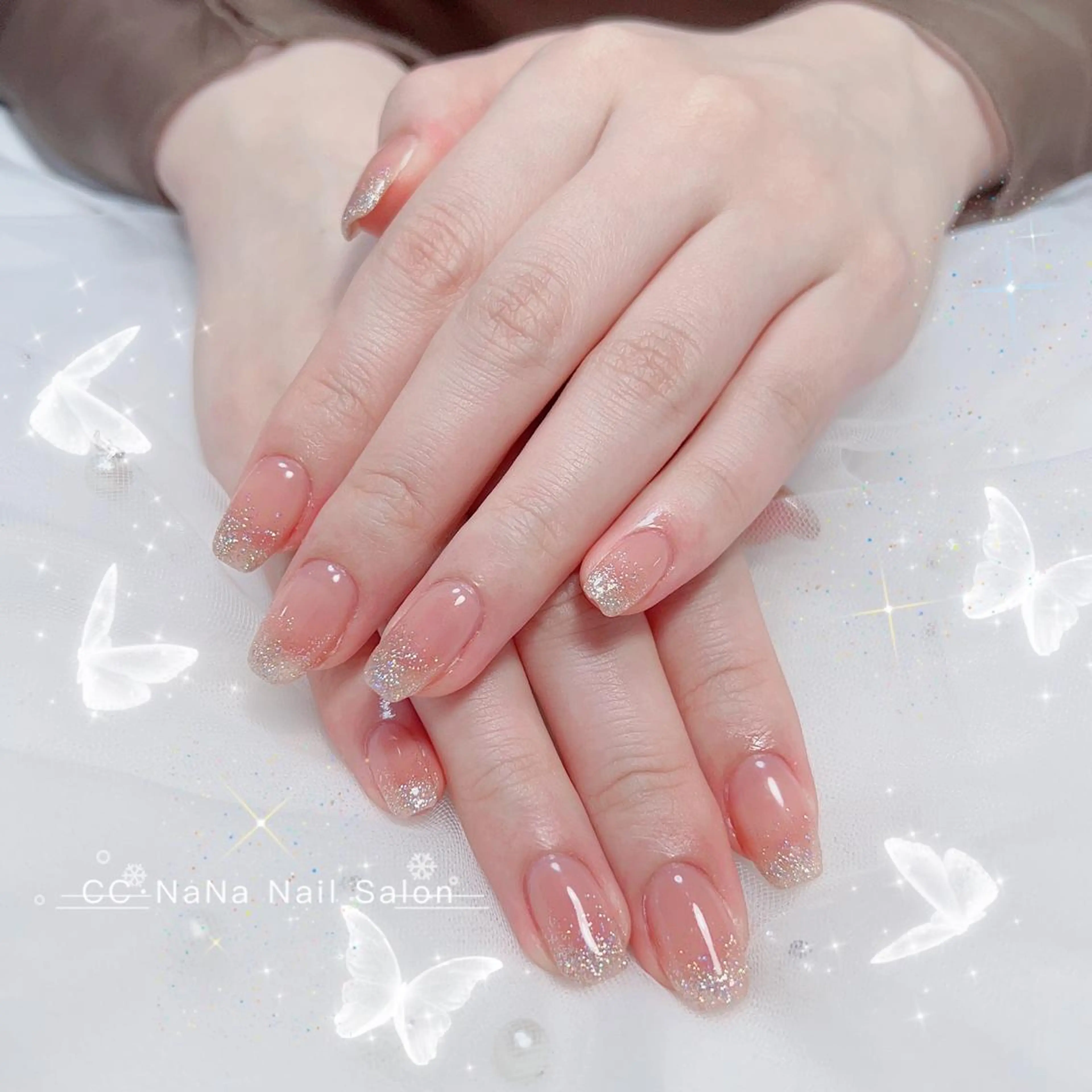 ネイル ハンドネイル 💎CC・NaNa 韓国風ネイル🌙Cのネイルデザイン