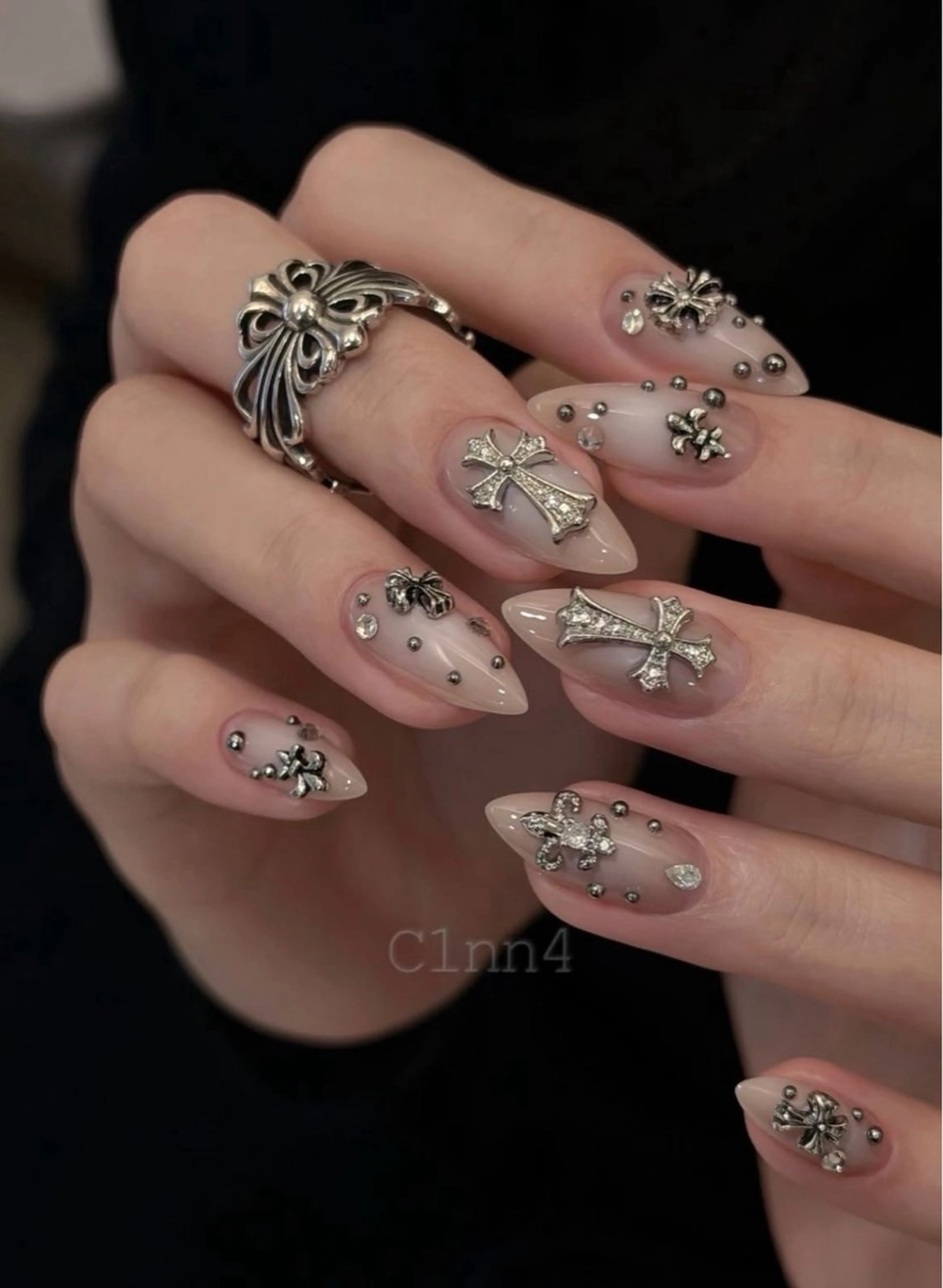 ネイル 韓国ネイル 持ち込み ニュアンスネイル ネイルチップ 冬ネイル RINN ANA.CHUOのネイルデザイン