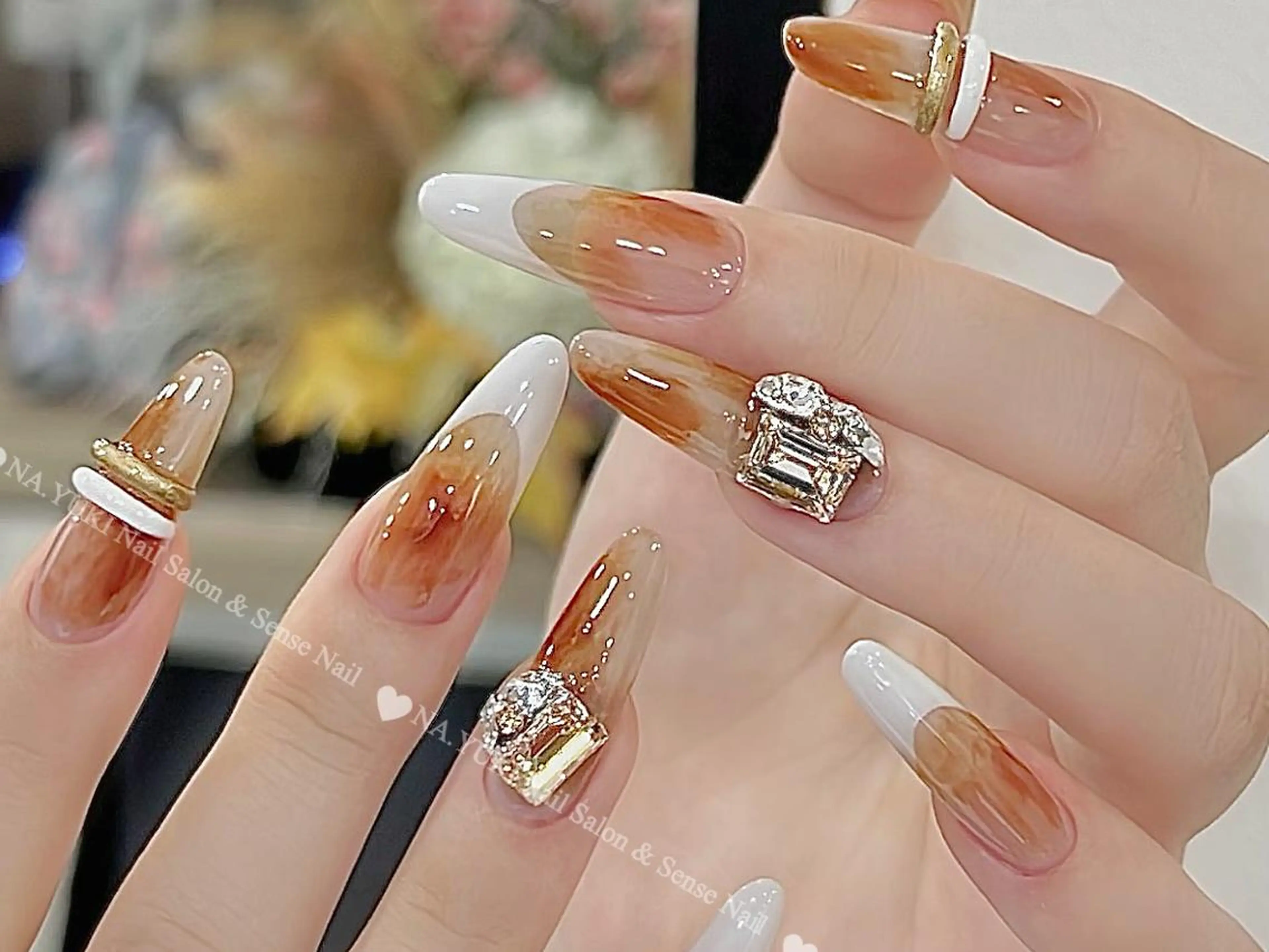 ネイル 🦋 Queenieのネイルデザイン