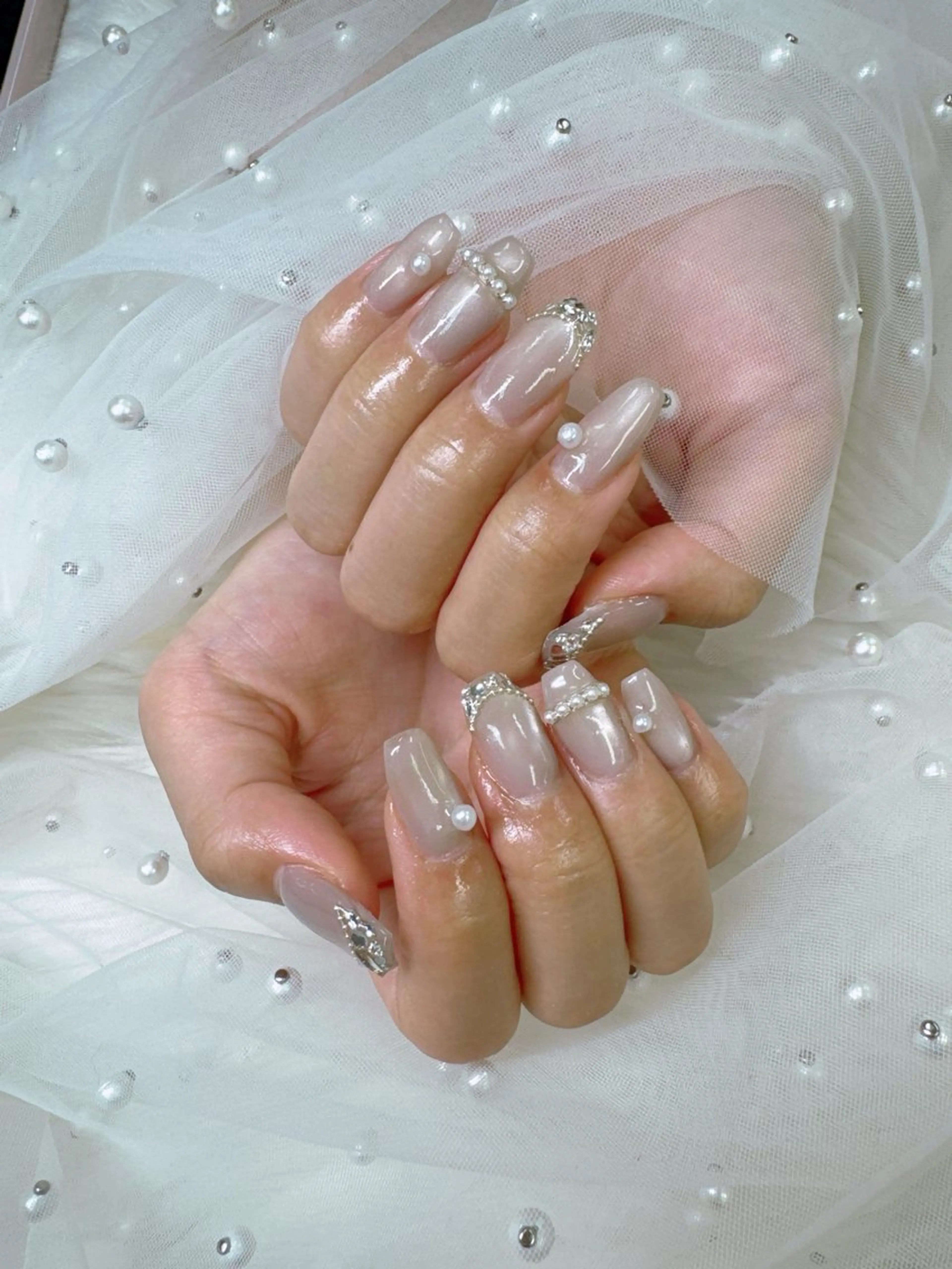 ネイル ジェルネイル ロングネイル パラジェル ハンドネイル Queeens nailのネイルデザイン