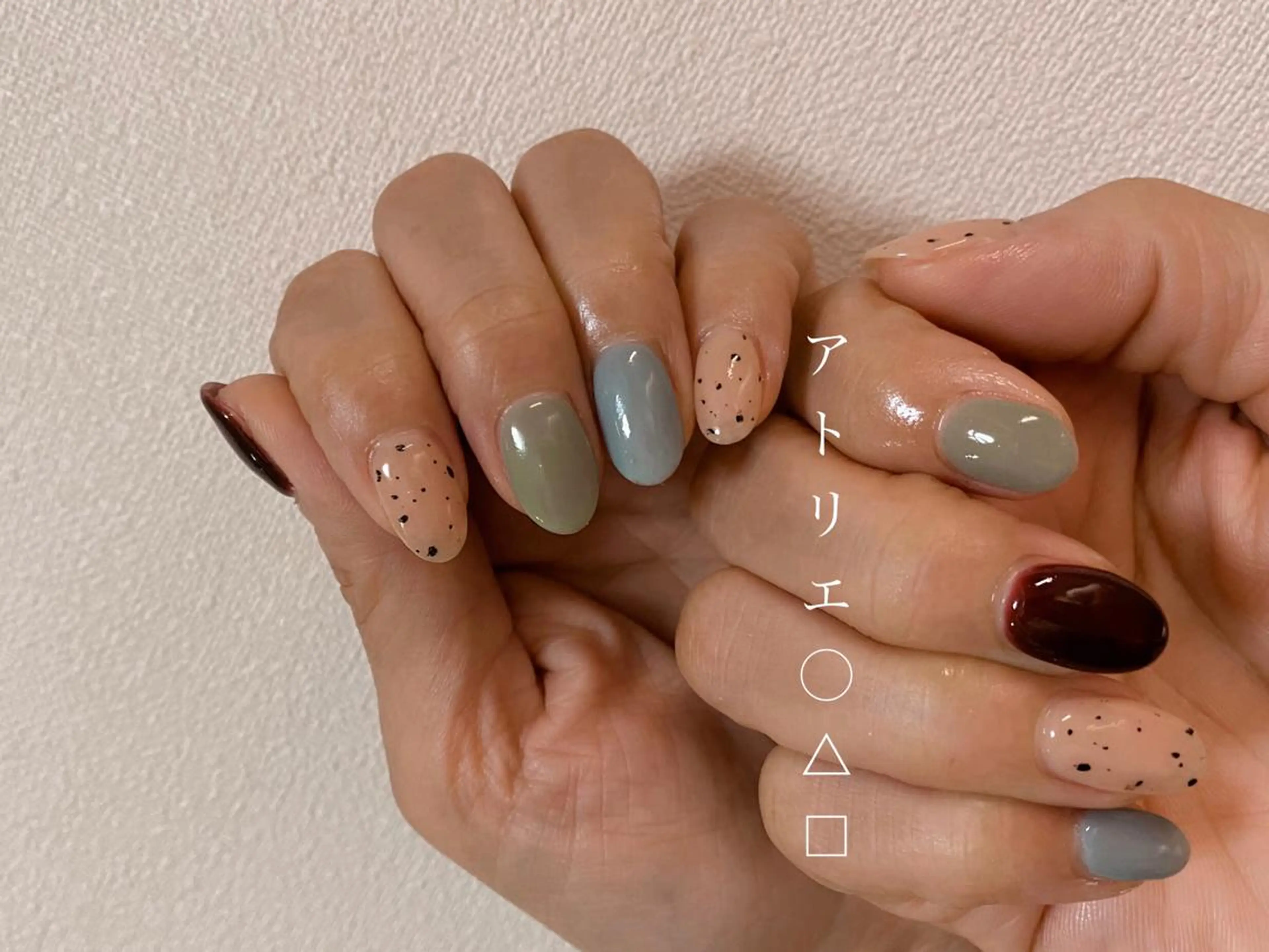 ネイル ハンドネイル アトリエ ○△□のネイルデザイン