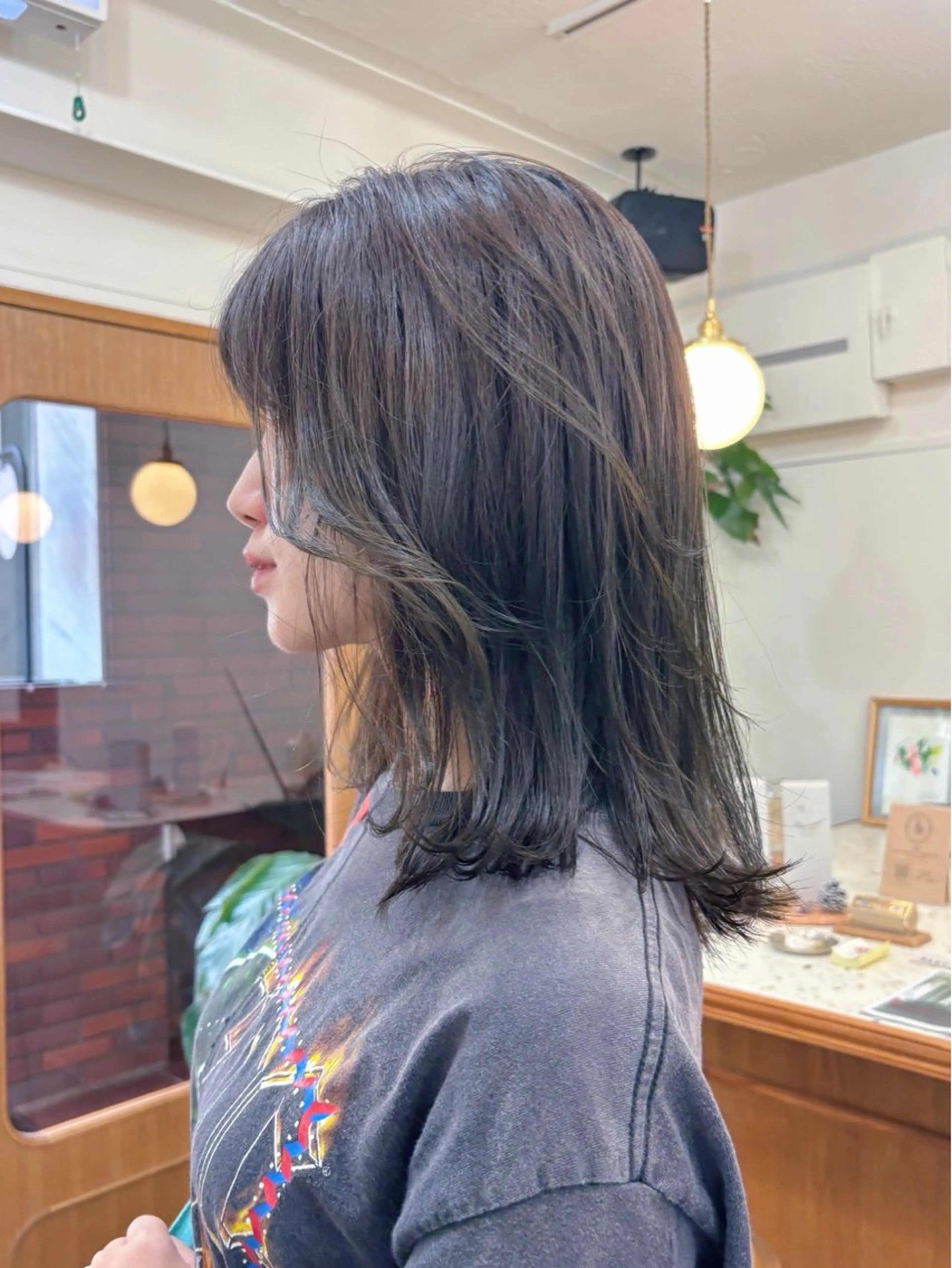 ミディアム カラー ブリーチ ブリーチなしカラー オリーブカラー ayano🫧 《CIEN》のヘアスタイル