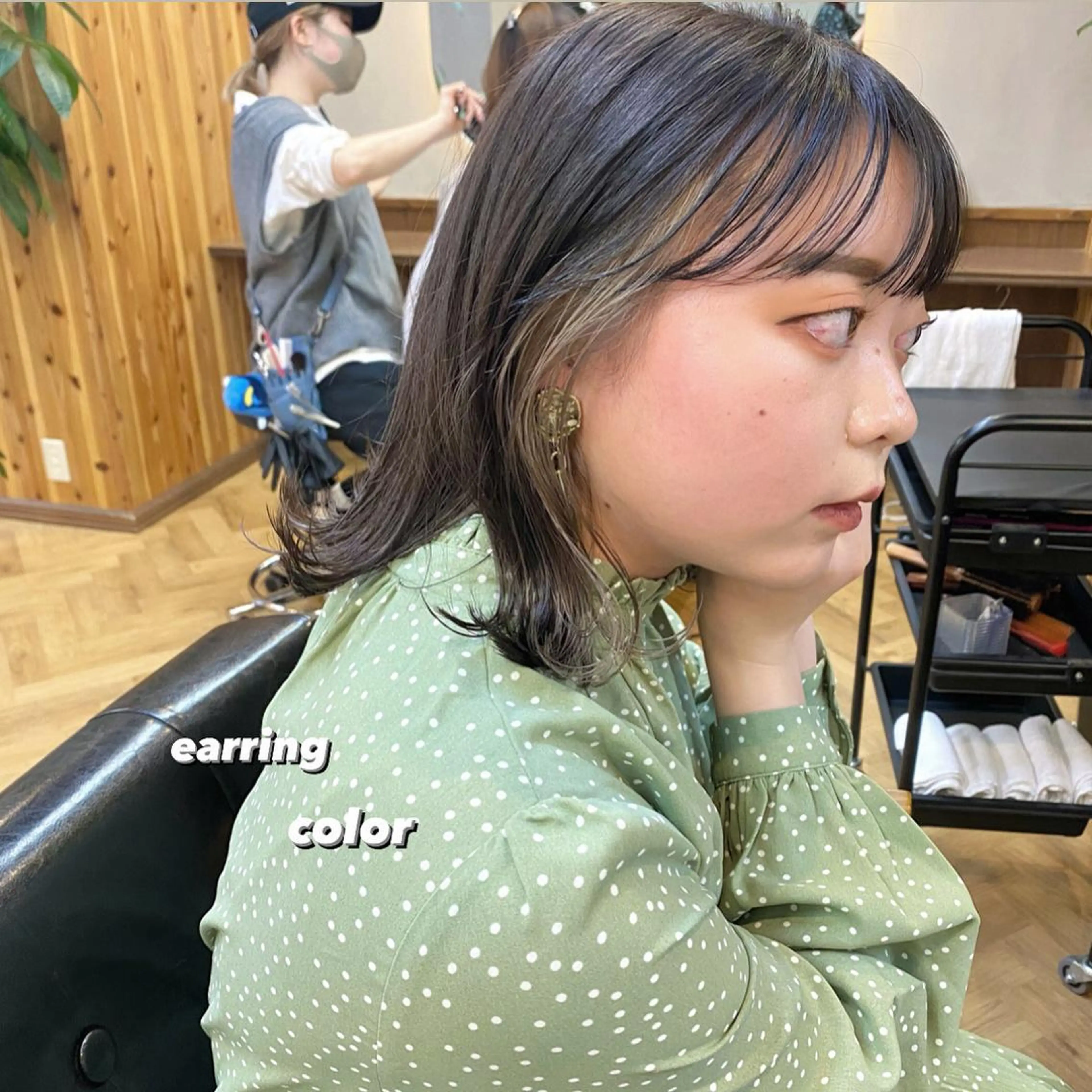ミディアム カラー パーマ ヘアアレンジ メンズ キッズ ネイル マツエク・マツパ ベージュカラー ホワイトベージュ ホワイト カット ヘアカラー 前川 朋香のヘアスタイル