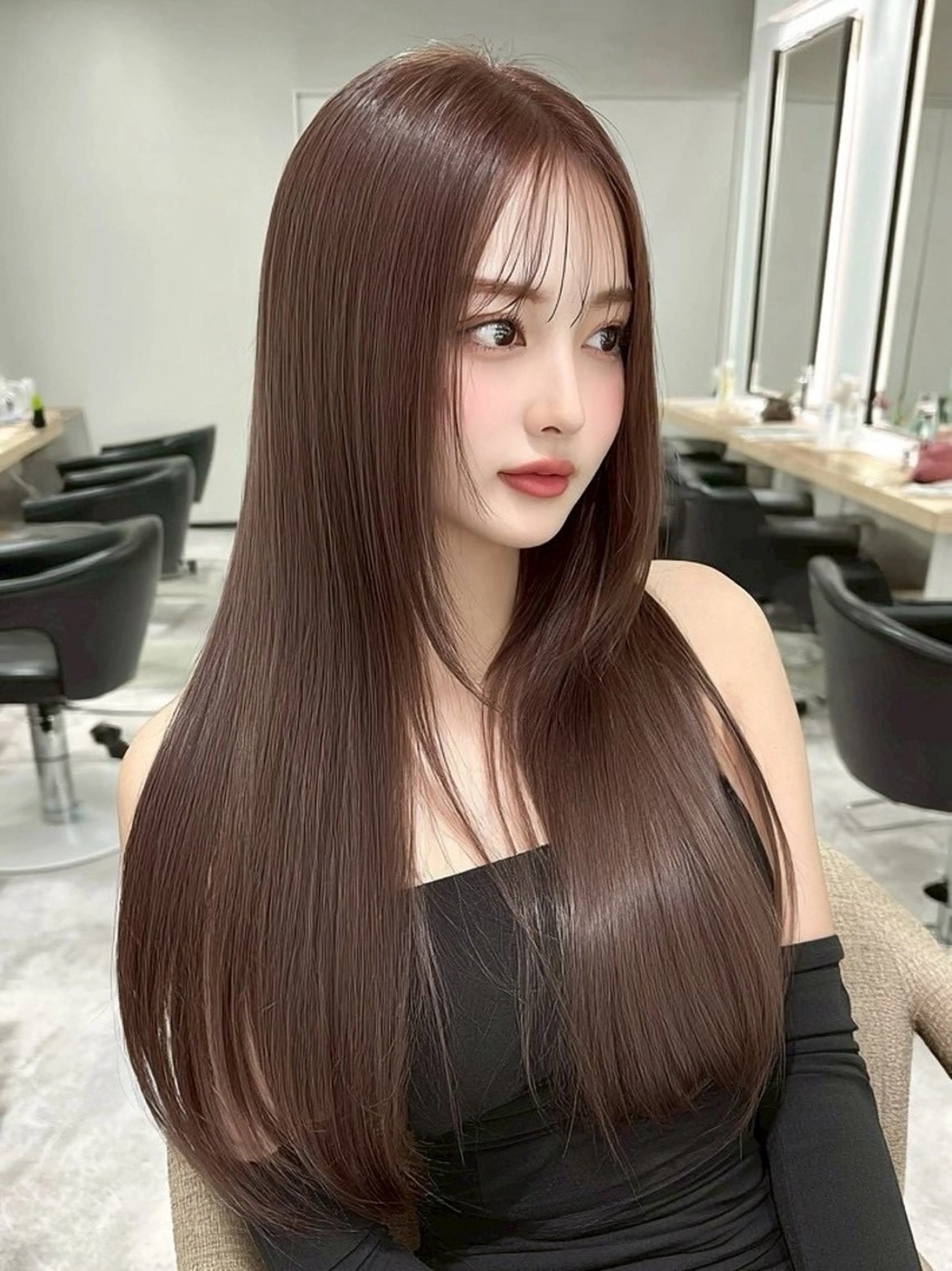 ロング くびれヘア 顔周りカット ヨシンモリ 韓国風ヘア レイヤーカット カット ヘアカラー トリートメント レイヤーカット/ 髪質改善/透カラーのヘアスタイル