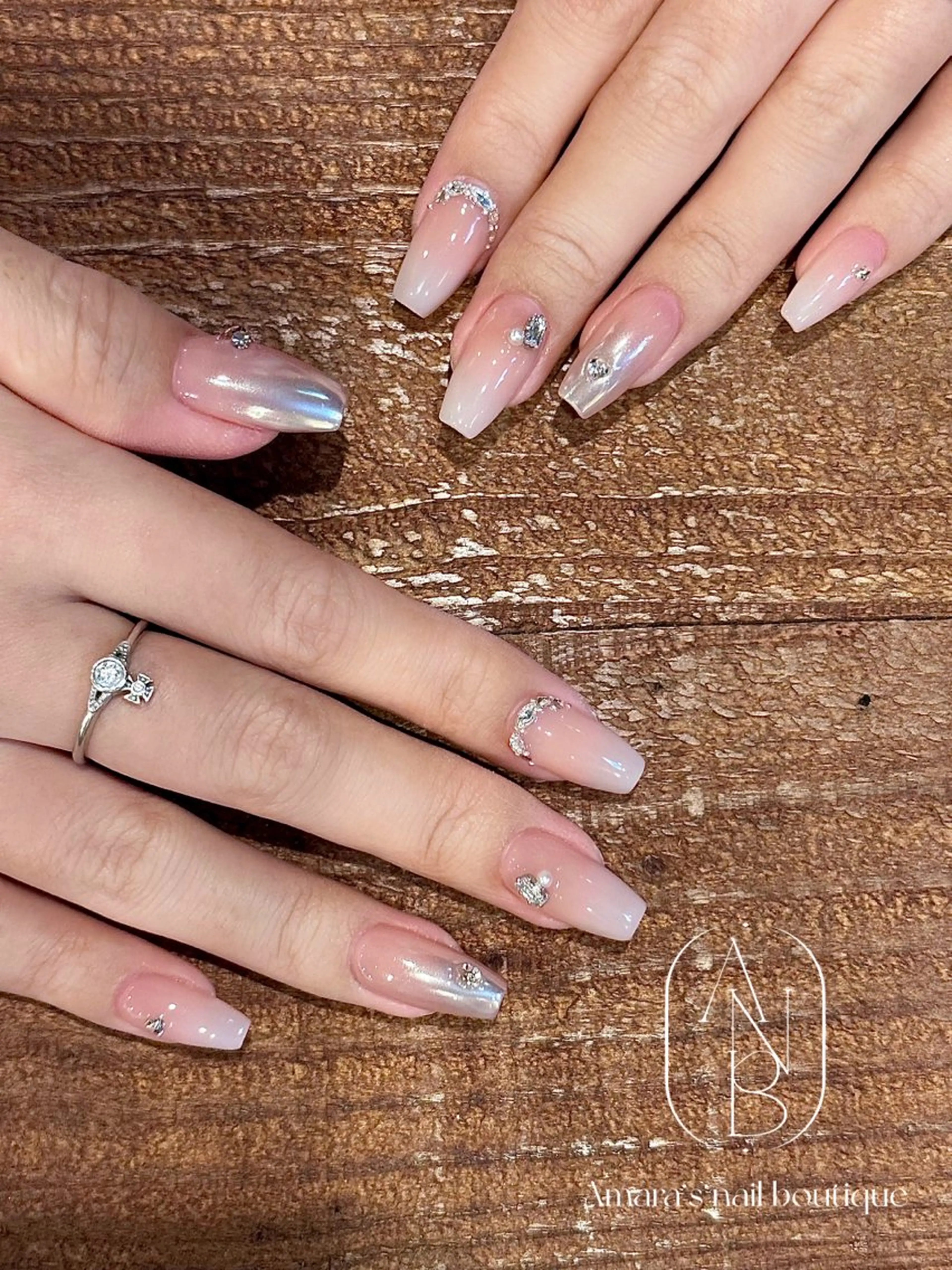 ネイル Amara‘s na ilBoutiqueのネイルデザイン