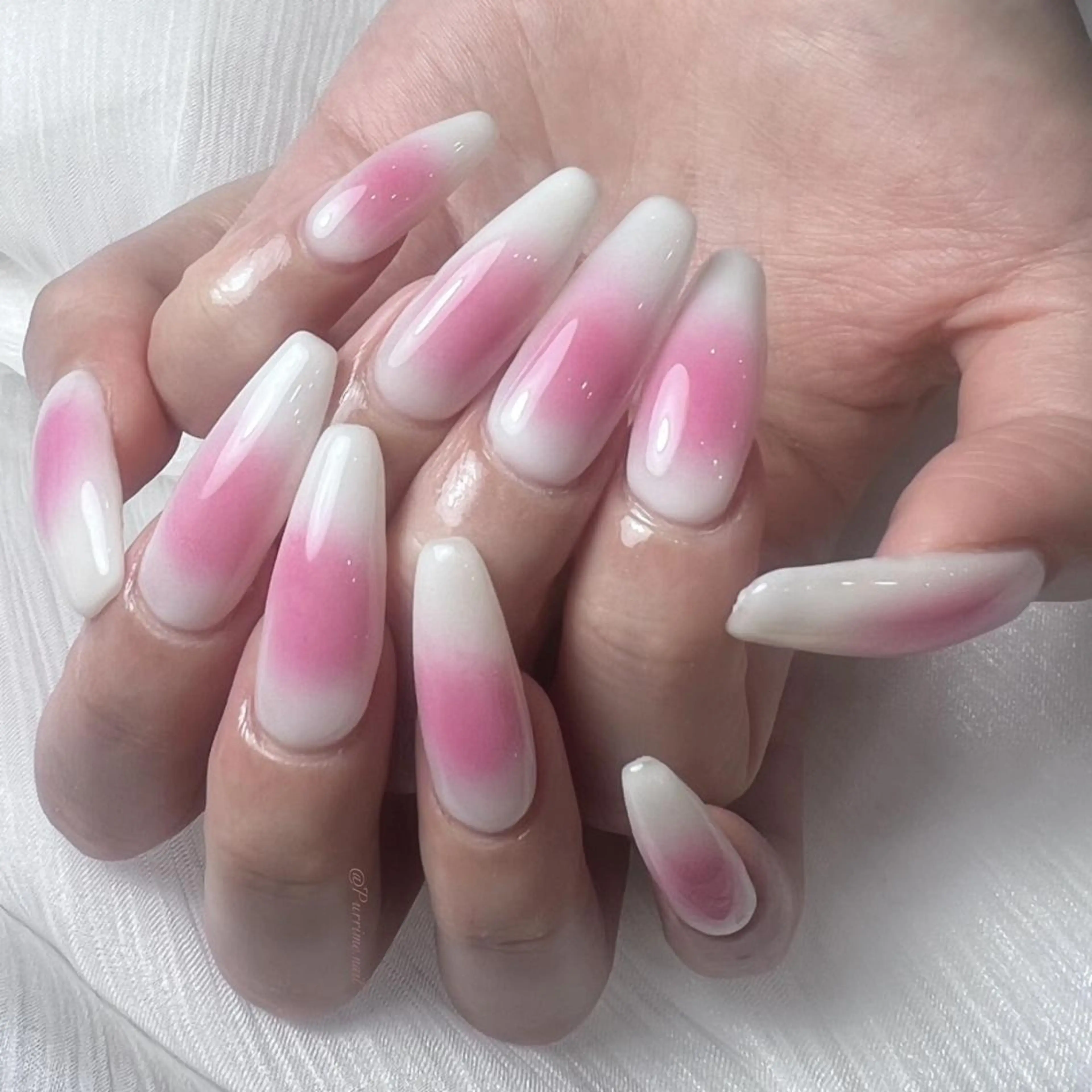 ネイル ハンドネイル 鹿取 春子Teamのネイルデザイン