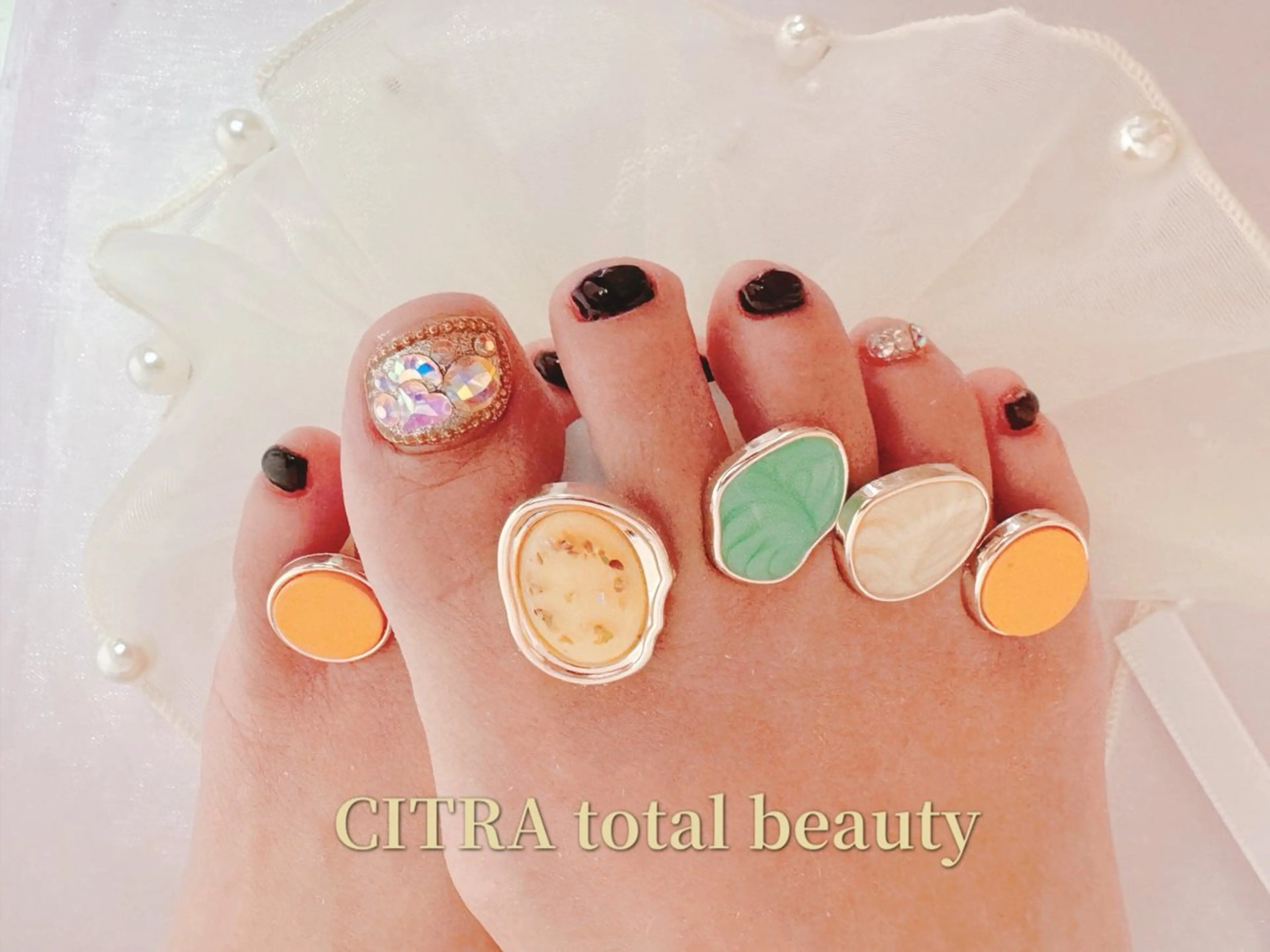 ネイル フットネイル シンプルネイル フットネイル CITRAtotal beautyのネイルデザイン