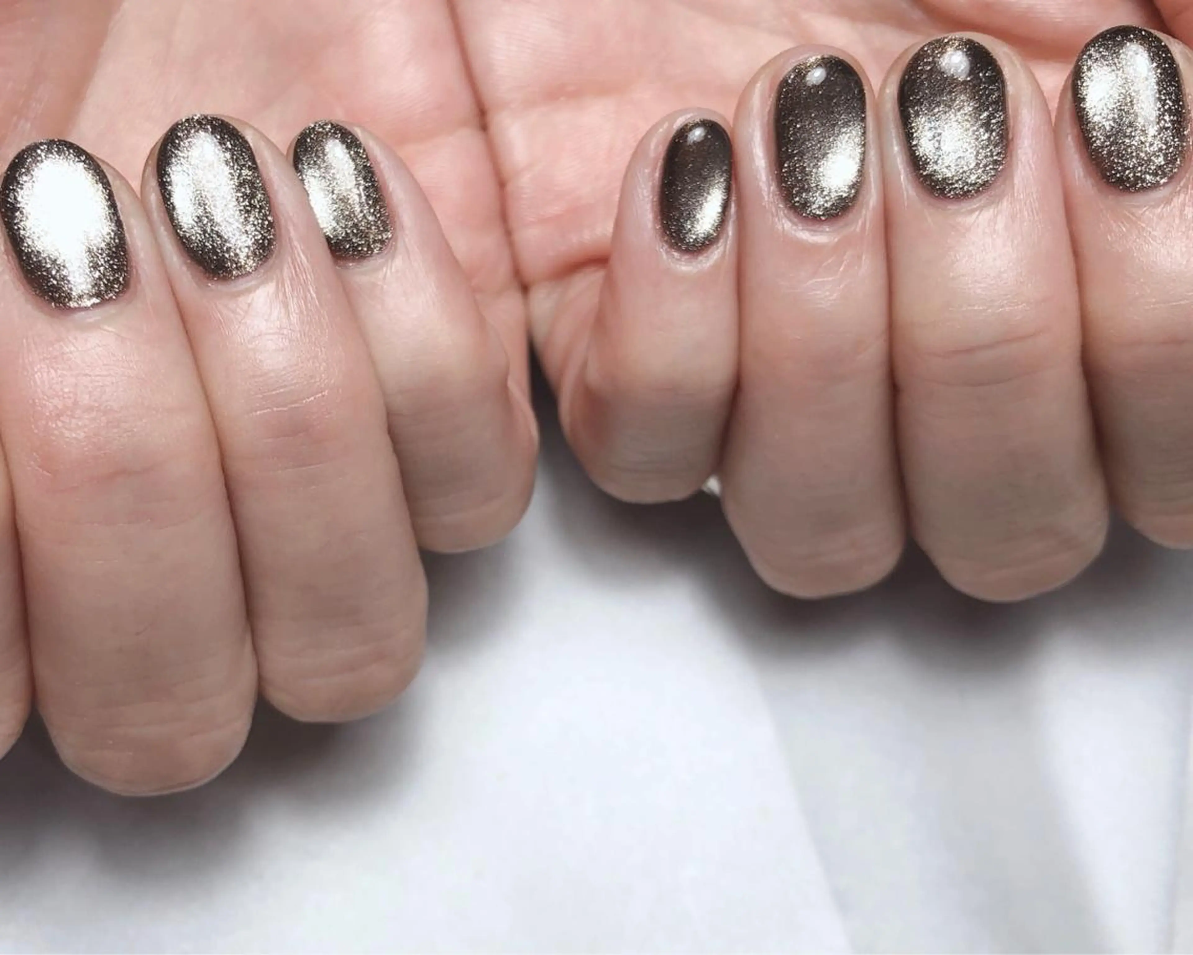 ネイル マグネットネイル ハンドネイル saki_ nail heronのネイルデザイン