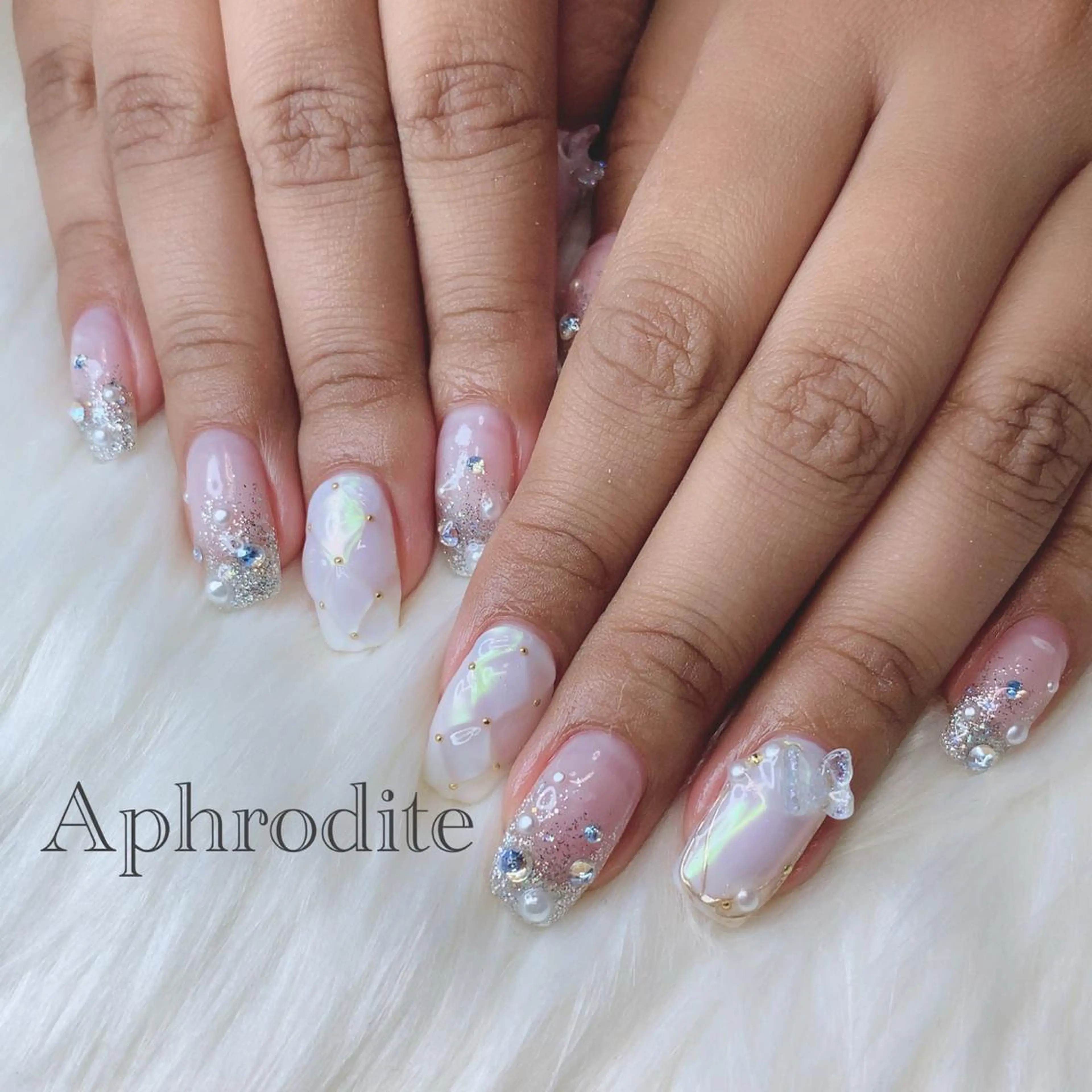 ネイル Aphrodite パラジェル認定サロンのネイルデザイン