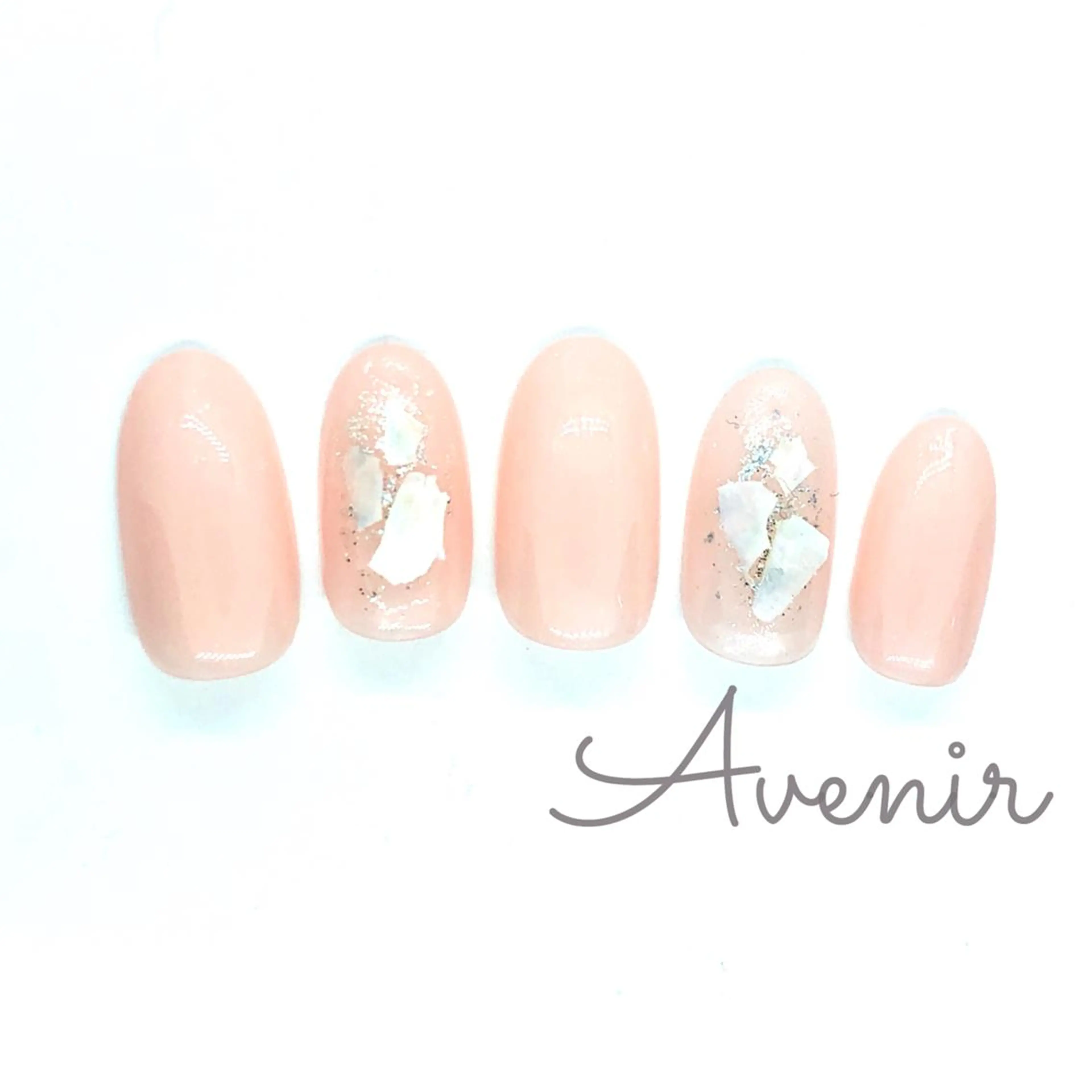 ネイル Avenir 表参道 nail＆eye予約のネイルデザイン