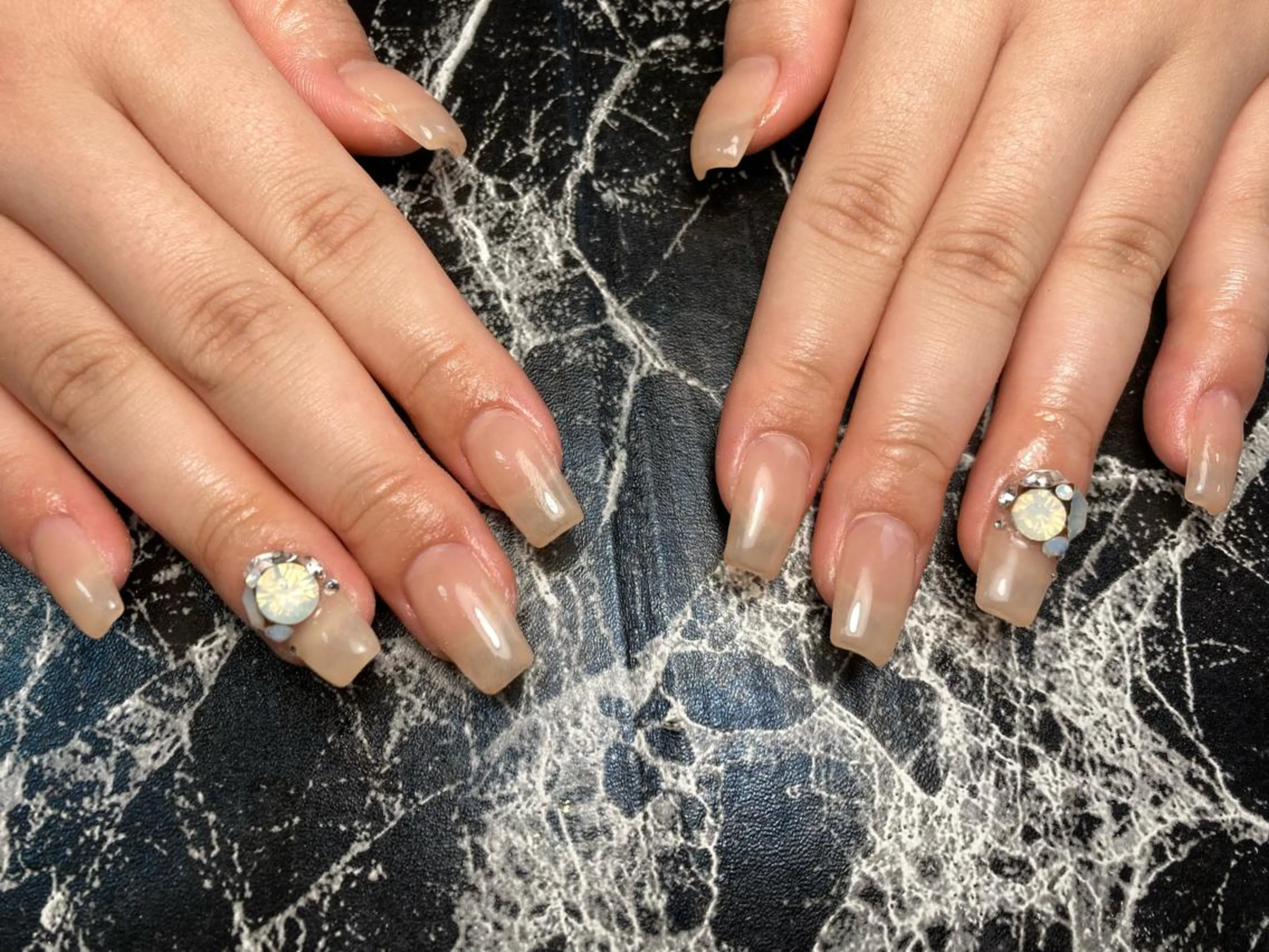 ミディアム ネイル ✴︎ Delightのネイルデザイン