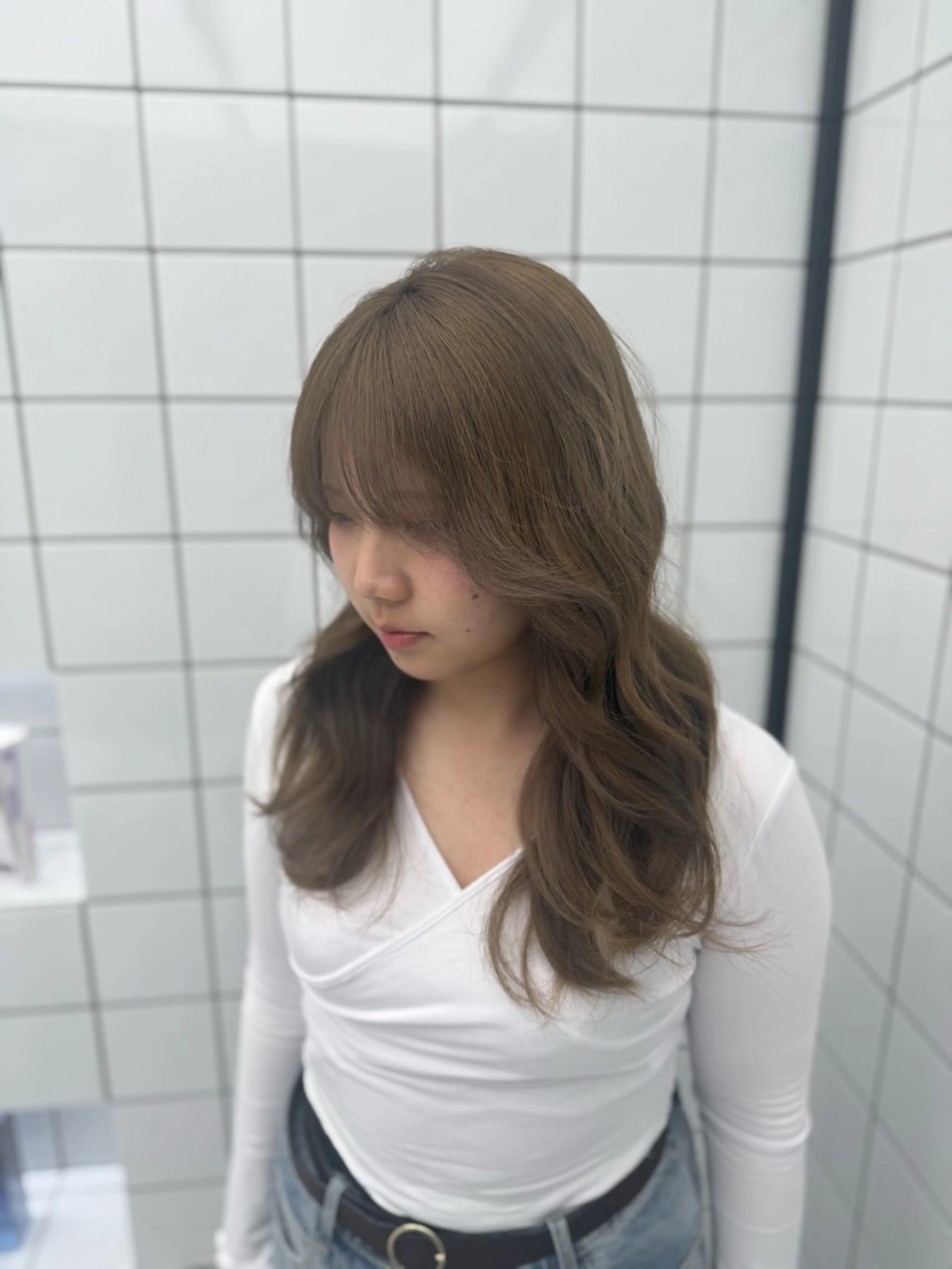 セミロング カラー ベージュカラー ヘーゼル ヘアカラー 渋谷ブリーチカラー/ デザインカラー/優希のヘアスタイル