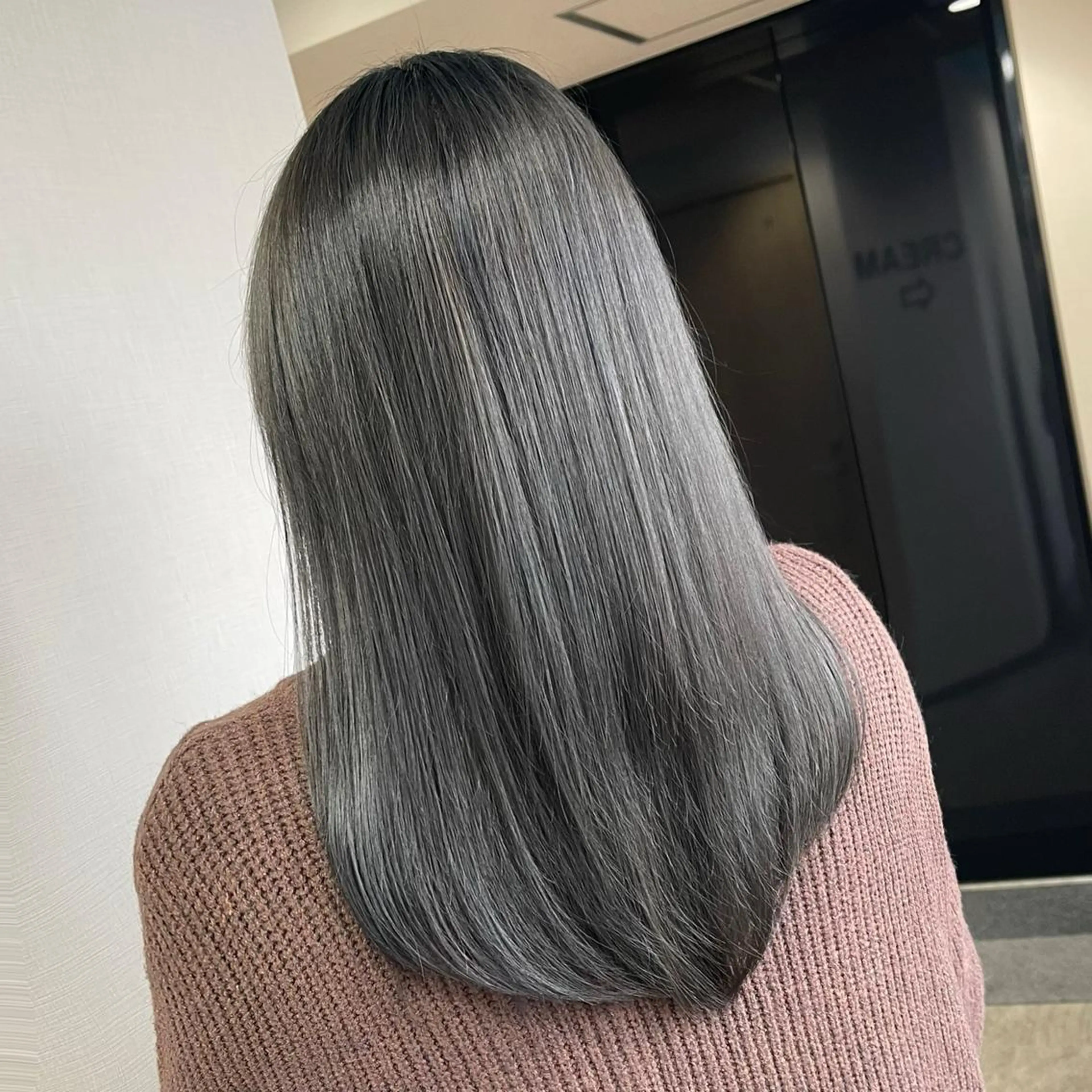 ミディアム カラー ヘアアレンジ 透明感カラー ヘアカラー PARK by CREAM所属・松井那津子 /ハイライトブリーチのヘアスタイル