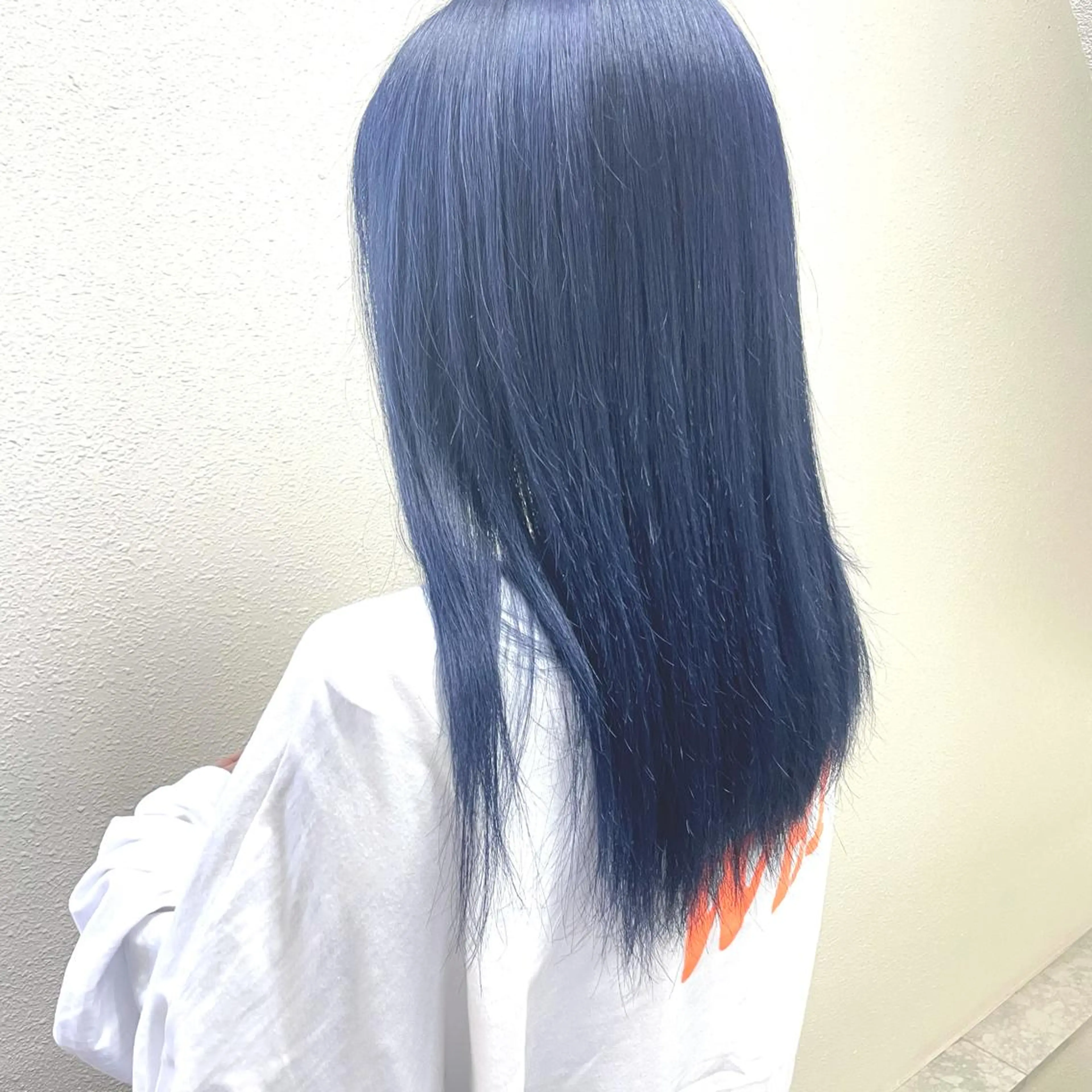 ミディアム カラー パーマ ヘアアレンジ メンズ キッズ ネイル マツエク・マツパ メンズブリーチ メンズハイライト メンズインナーカラー メンズ韓国風 ブリーチ ヘアカラー トリートメント ヘアセット 切りっぱなしヘアボブ ミディアムヘアRYOのヘアスタイル
