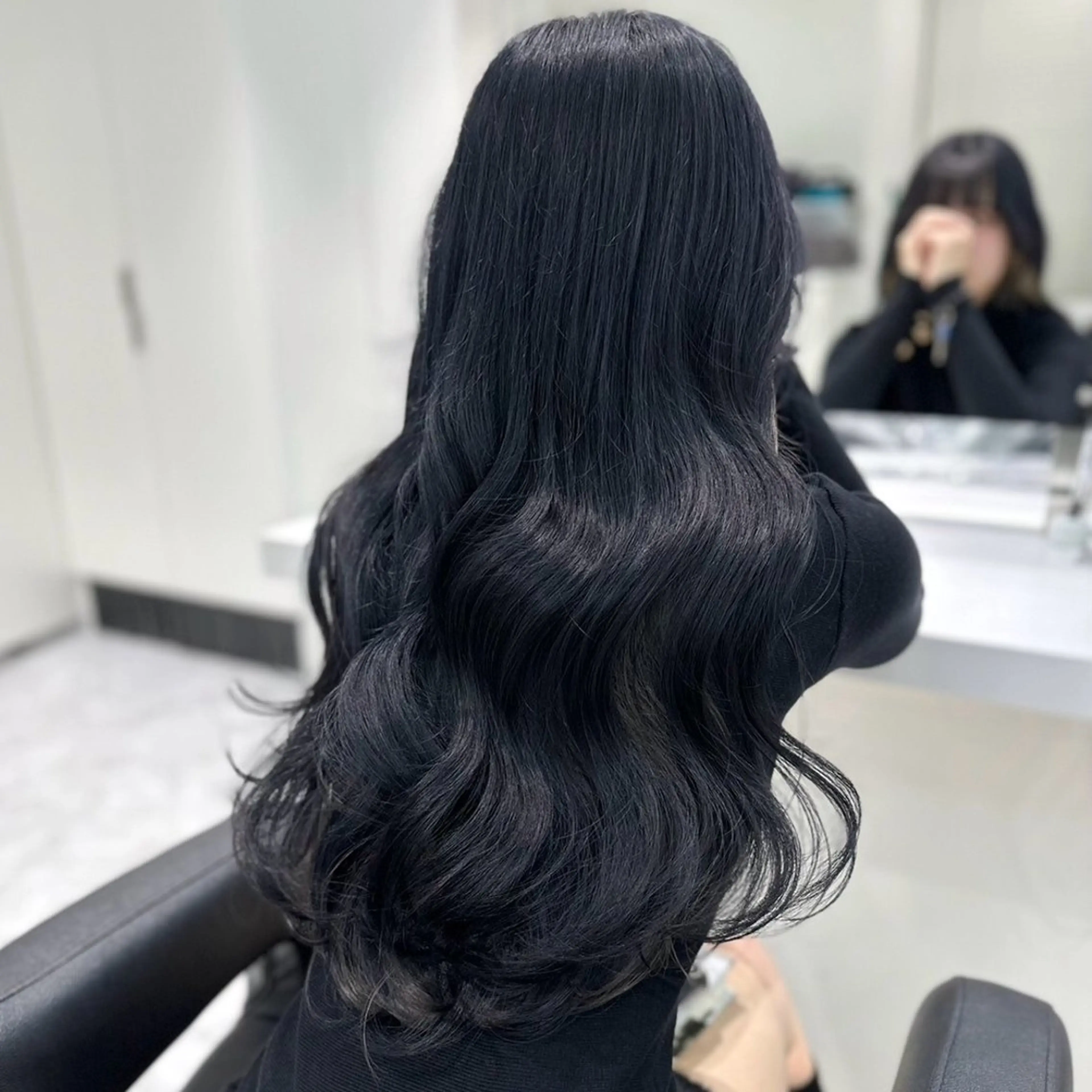 ロング カラー パーマ ヘアアレンジ メンズ キッズ メンズ韓国風 透明感カラー 髪質改善 韓国風ヘア レイヤーカット ヘアカラー 盛れ韓国ハイトーン 🎀Himari🎀のヘアスタイル