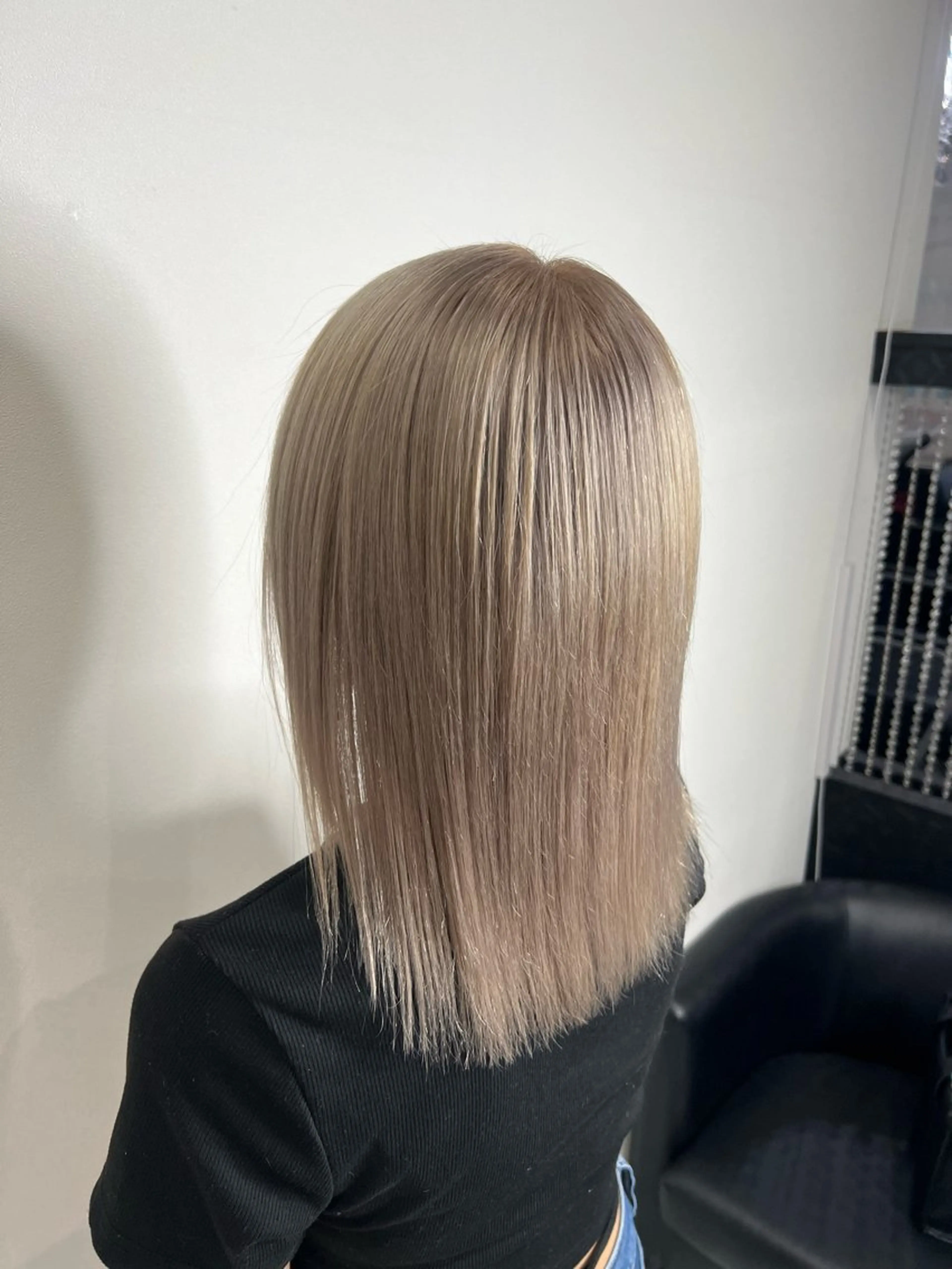 ミディアム カラー ベージュカラー ブリーチ ケアブリーチ ミルクティーベージュ ヘアカラー トリートメント YUDU🍊 germe/ジェルムのヘアスタイル