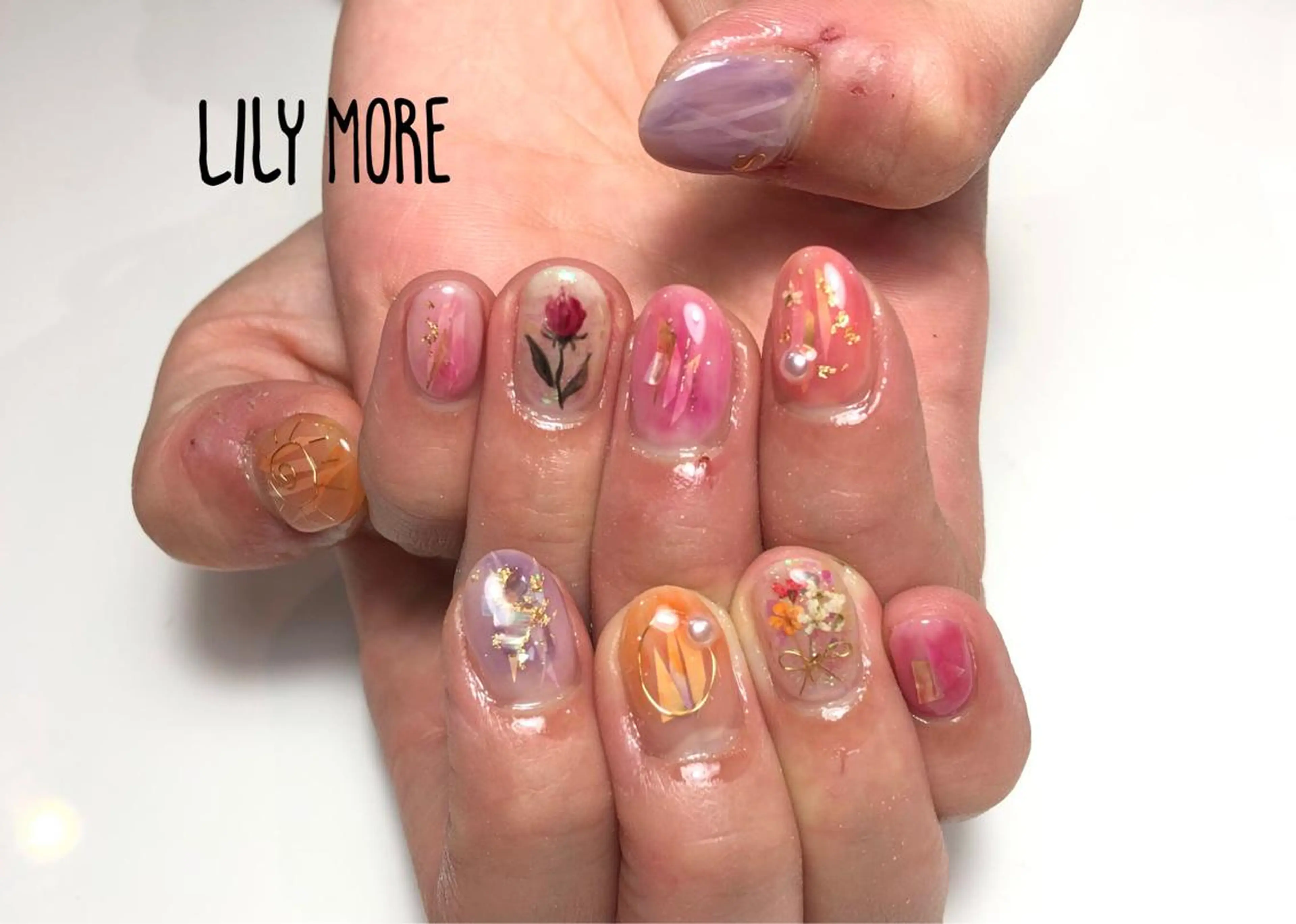 ネイル ニュアンスネイル Lily closetのネイルデザイン