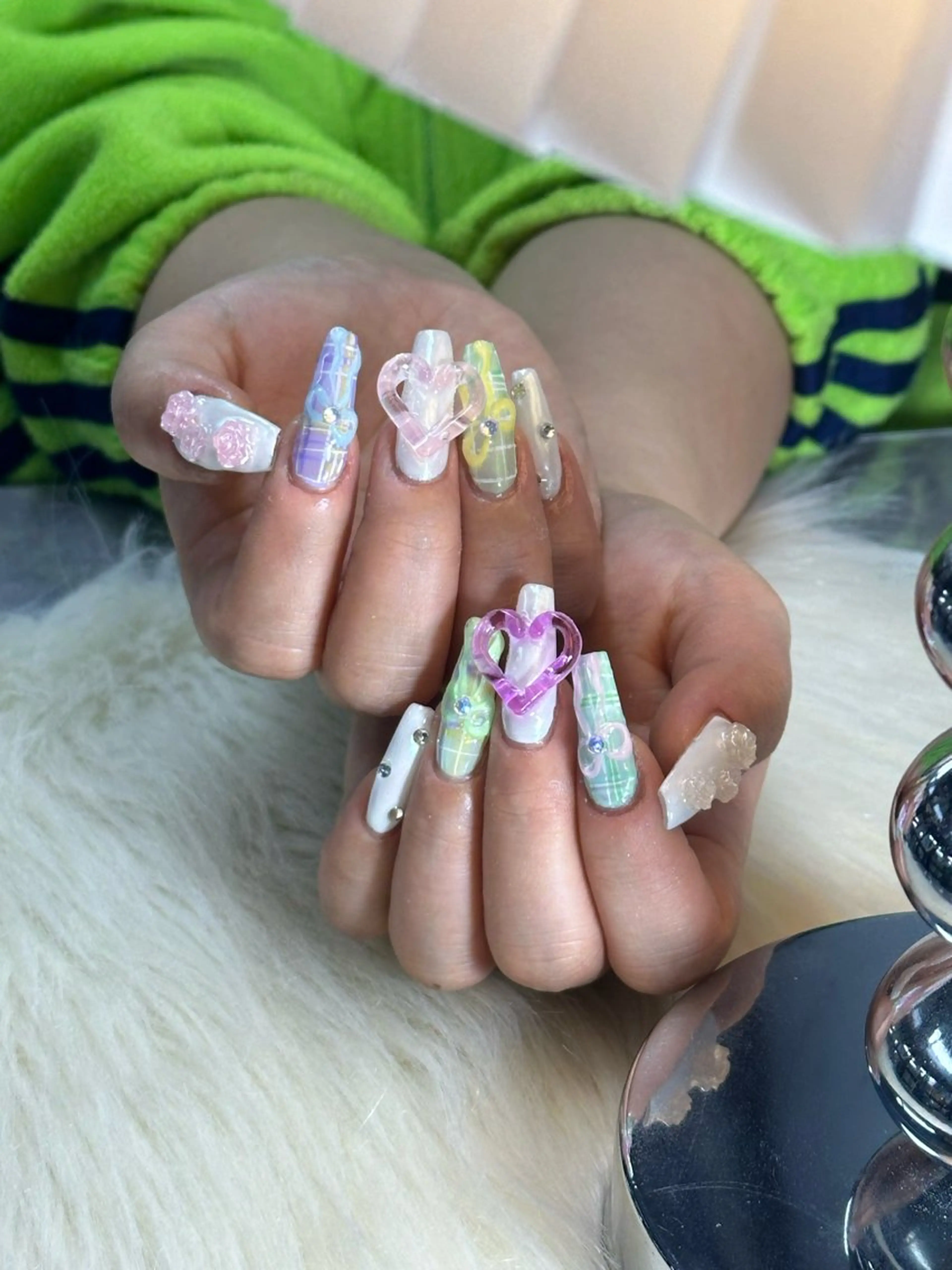 ネイル ハンドネイル if Hair＆Nail Salon所属・IKA /海外ネイル /個性派/ワンホンのネイルデザイン