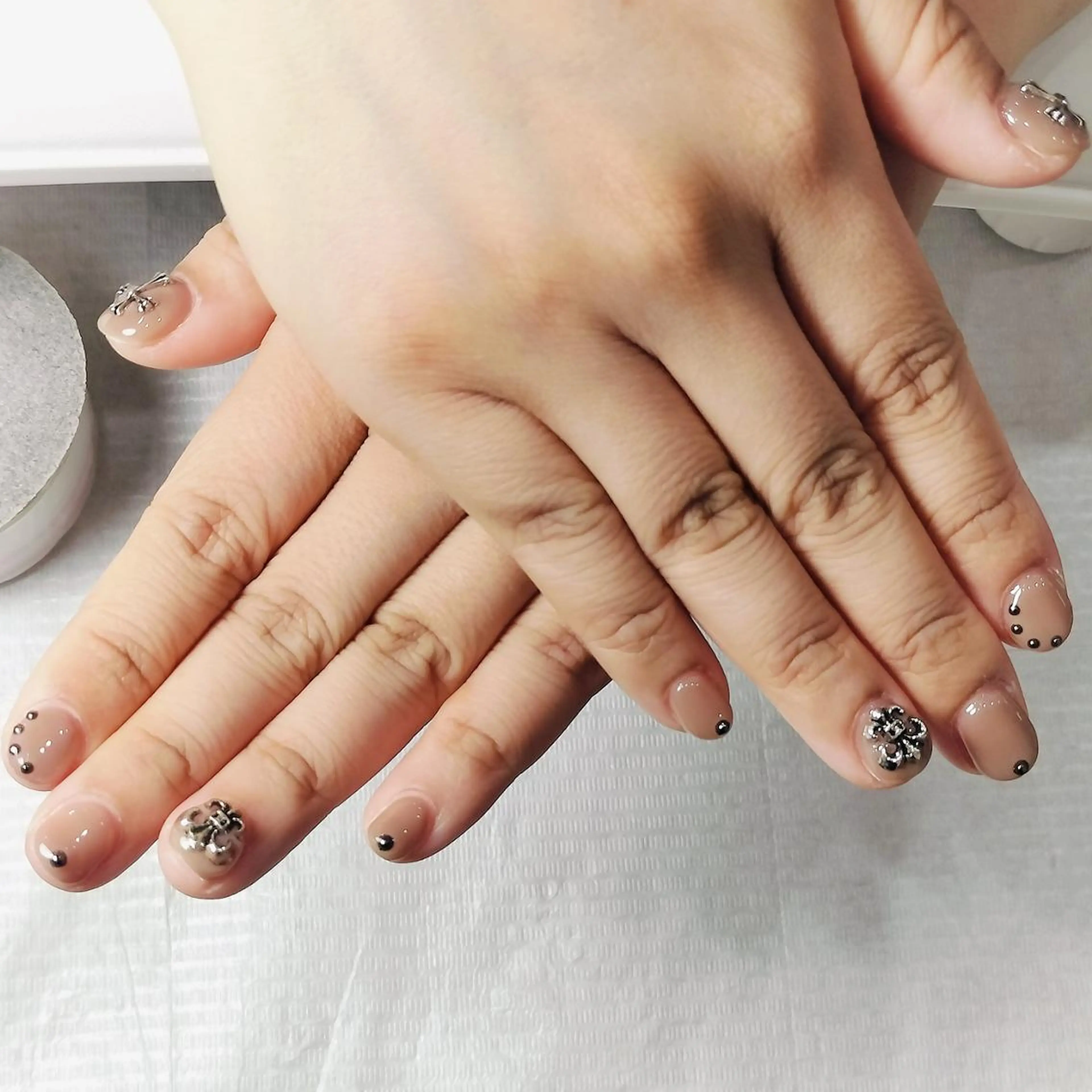 ネイル ハンドネイル 桃子 Nail高円寺のネイルデザイン