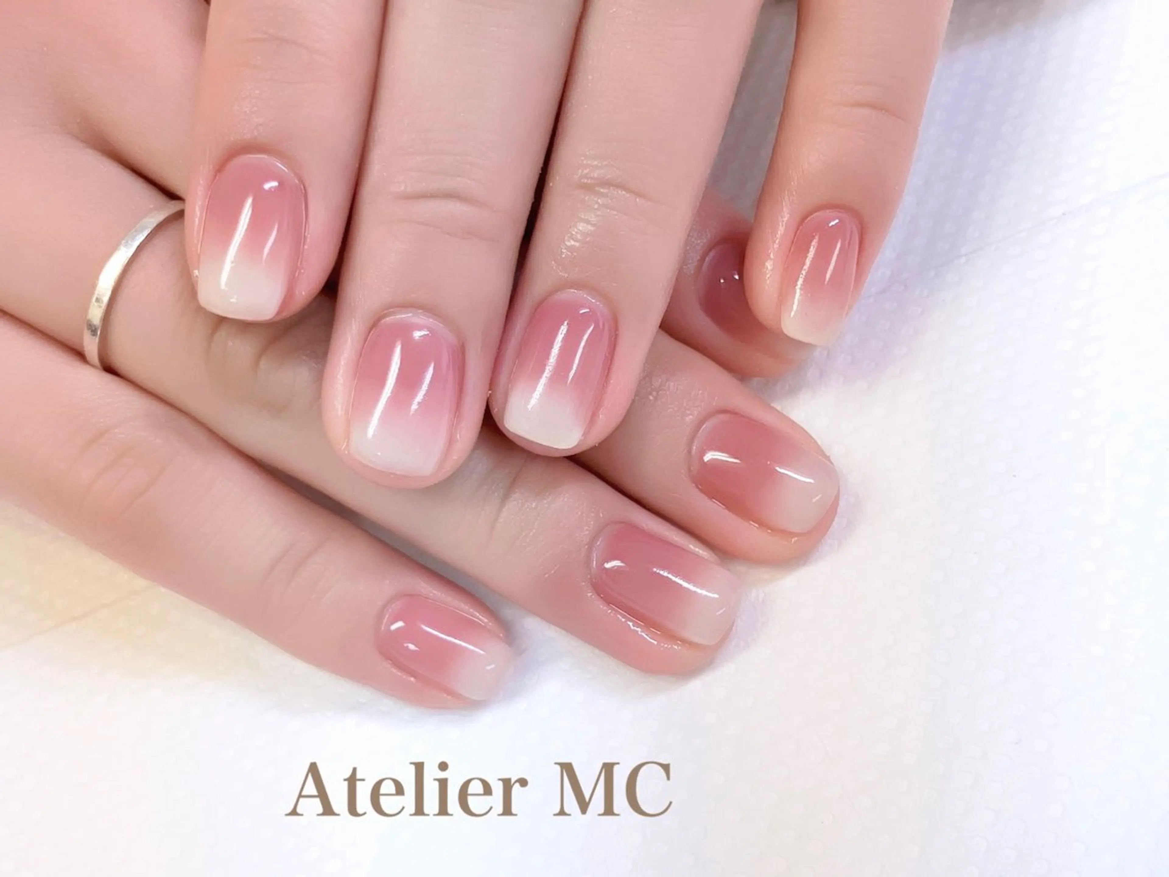 ネイル ハンドネイル アトリエ エムシー 【新富町・東銀座】のネイルデザイン