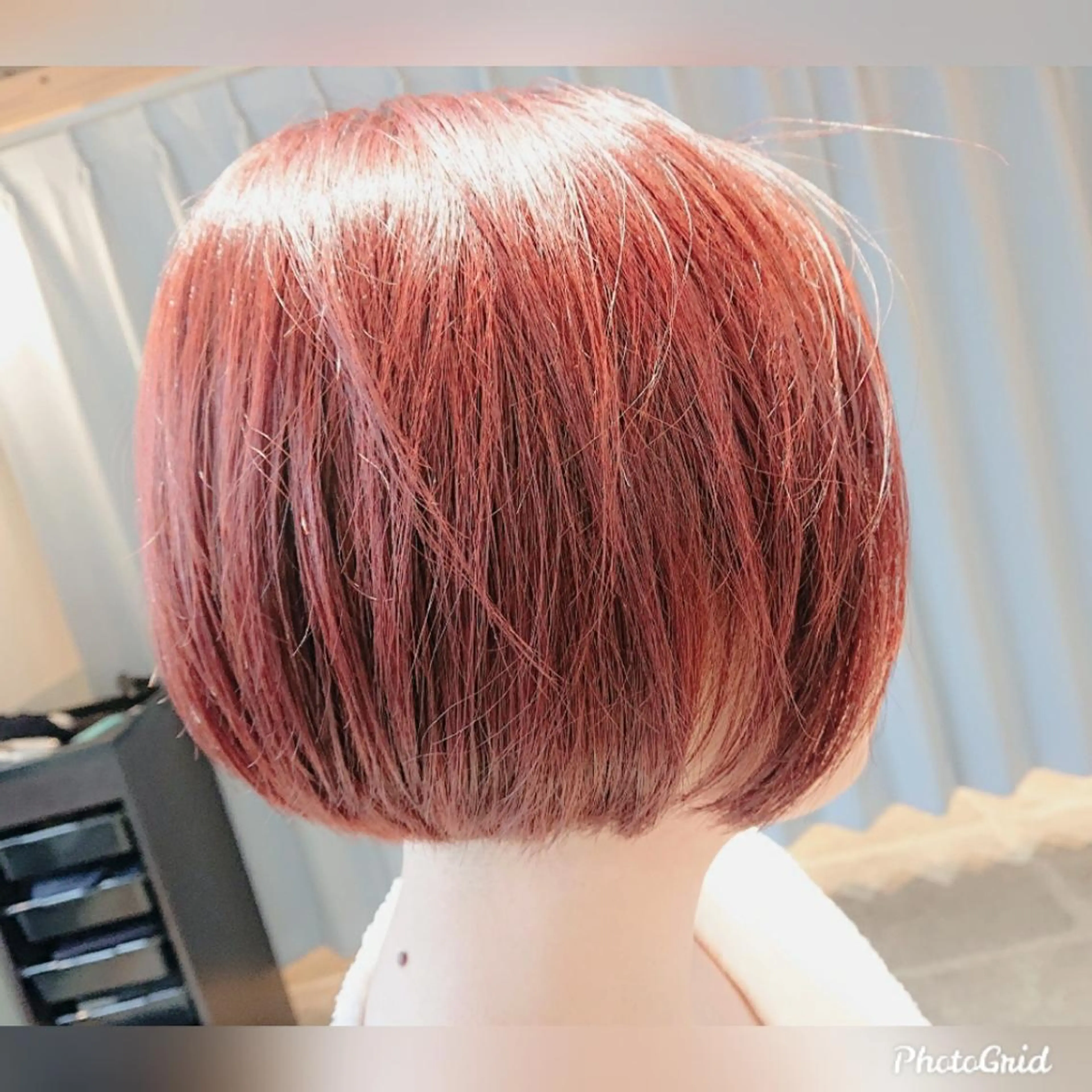 ショート ボブ 小顔カット カット alushe 岡 陽子のヘアスタイル