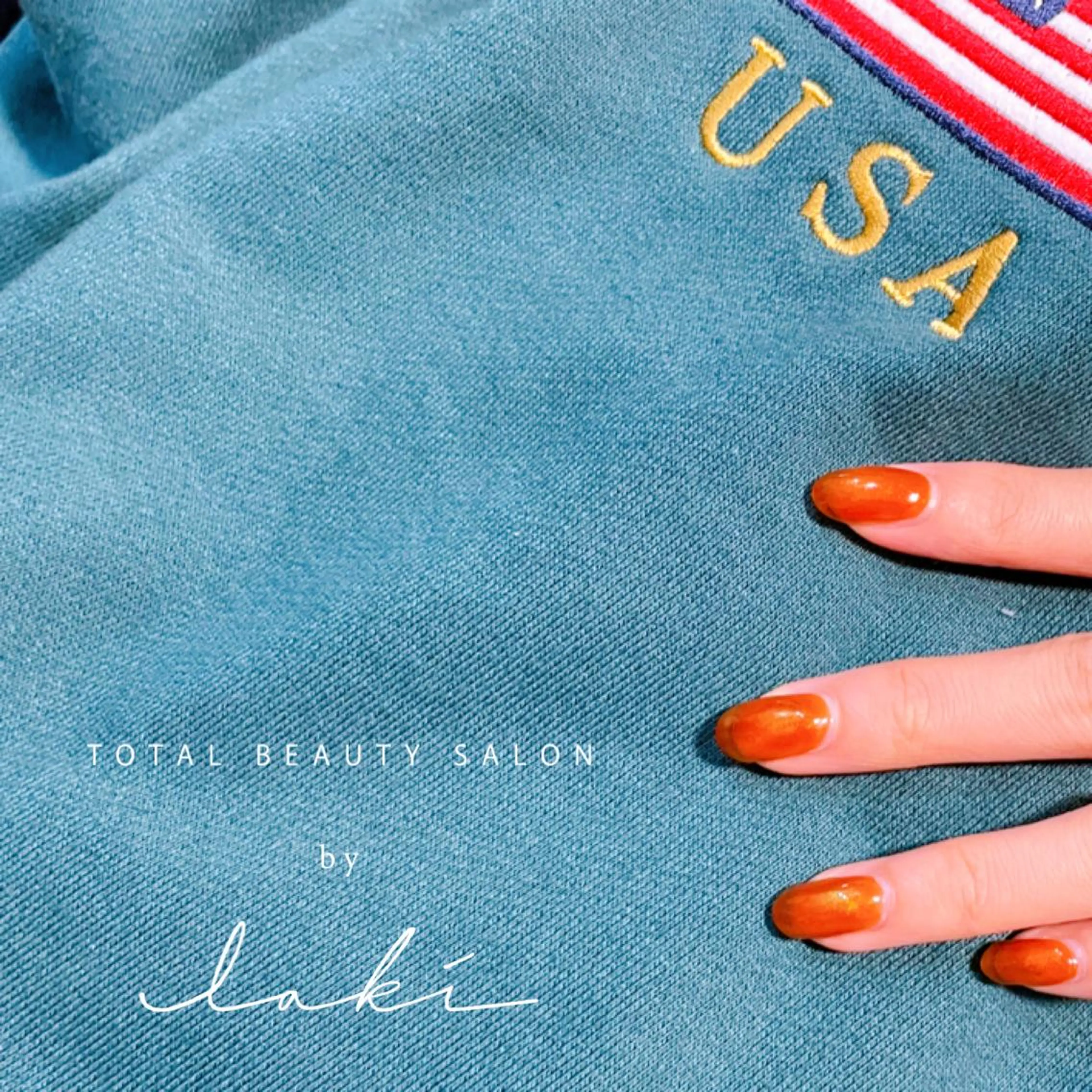 ネイル ミラーネイル オレンジ ハンドネイル my&_ maimiのネイルデザイン