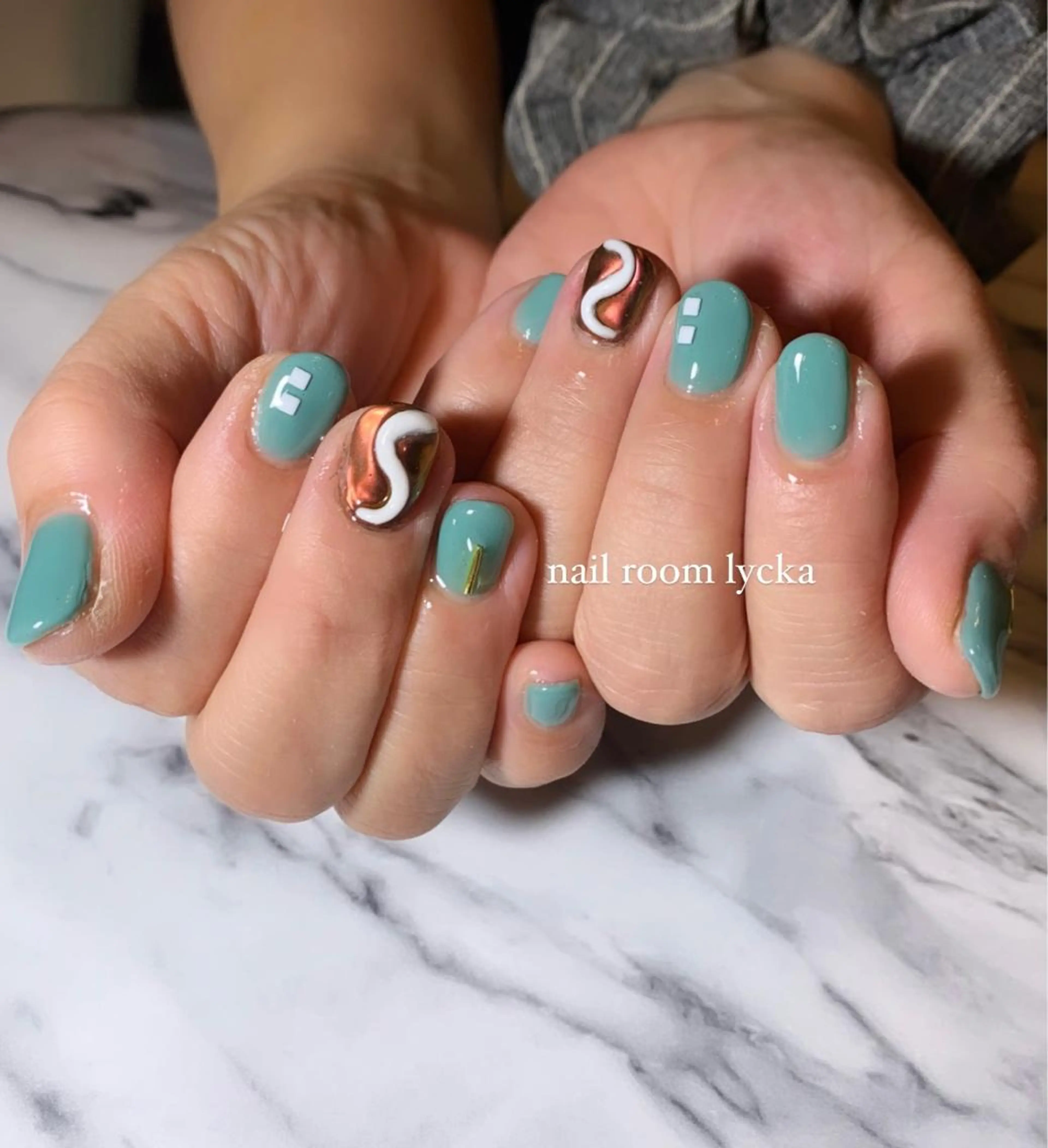 ネイル ﾈｲﾙﾙｰﾑﾘｯｶ 𝐦𝐚𝐲𝐮のネイルデザイン