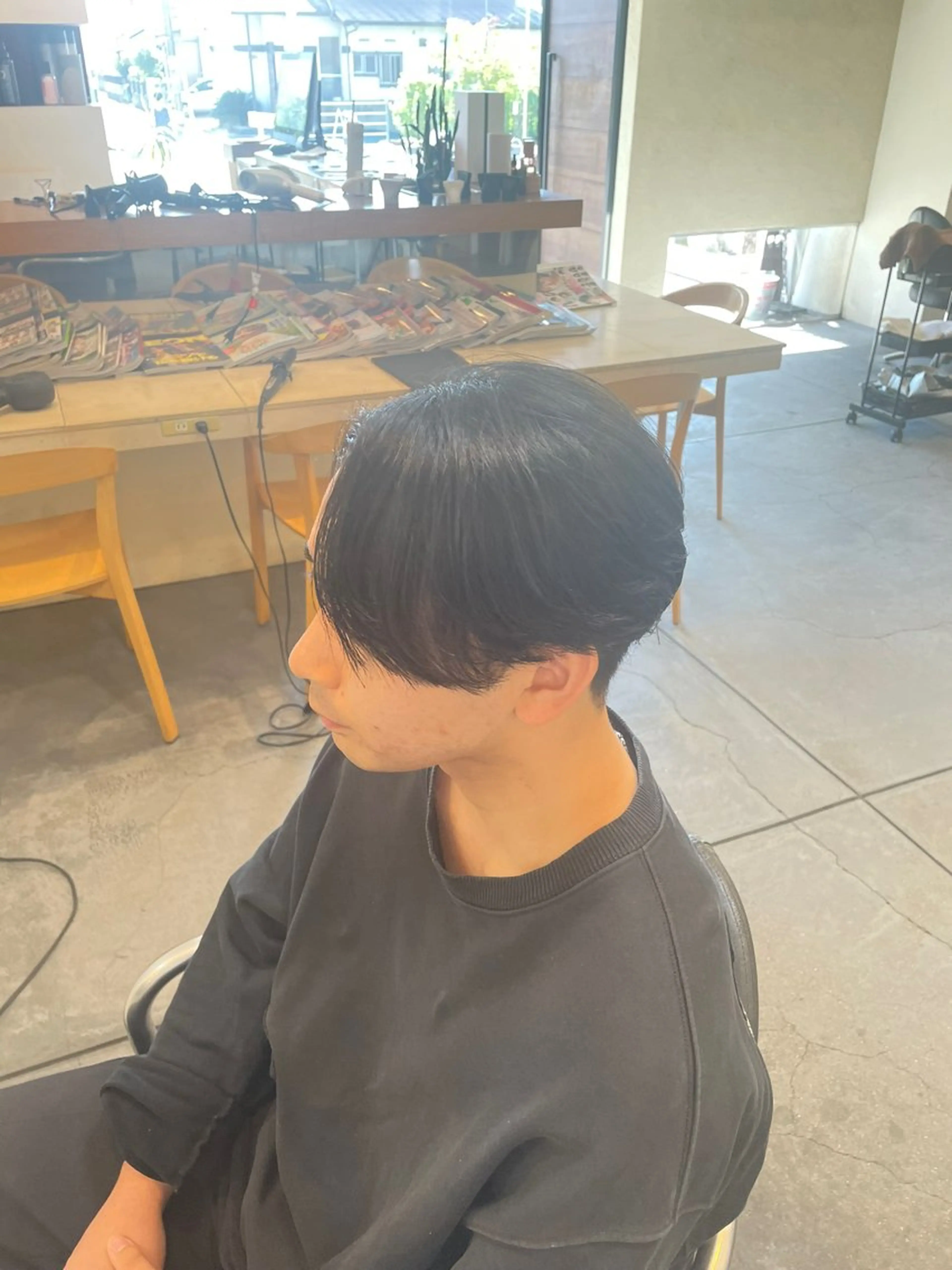 ミディアム メンズ カット 縮毛矯正 トリートメント 村上 楓弥のヘアスタイル