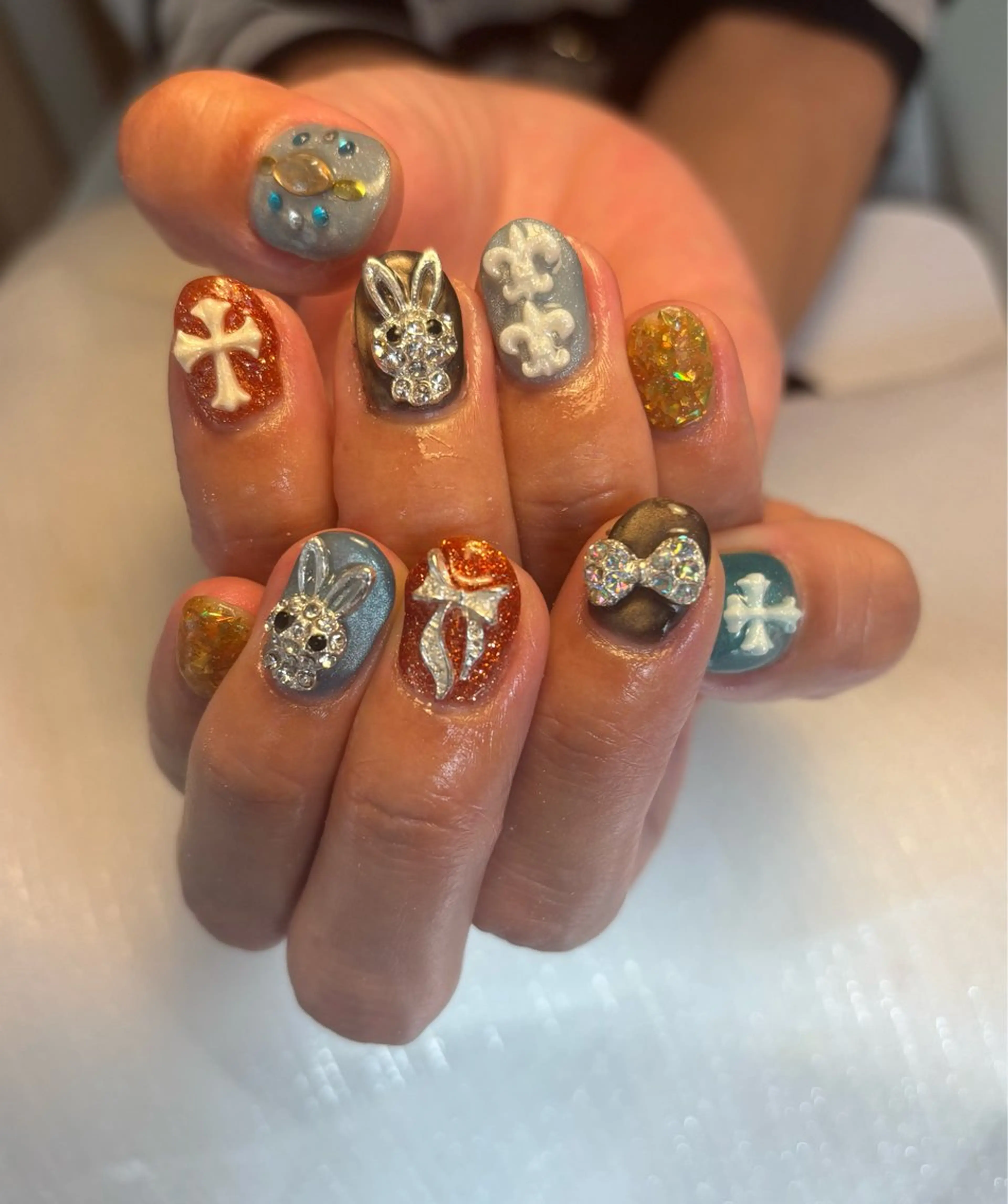 ネイル オーロラネイル 持ち込み 春ネイル ハンドネイル Nail salon Natulalのネイルデザイン