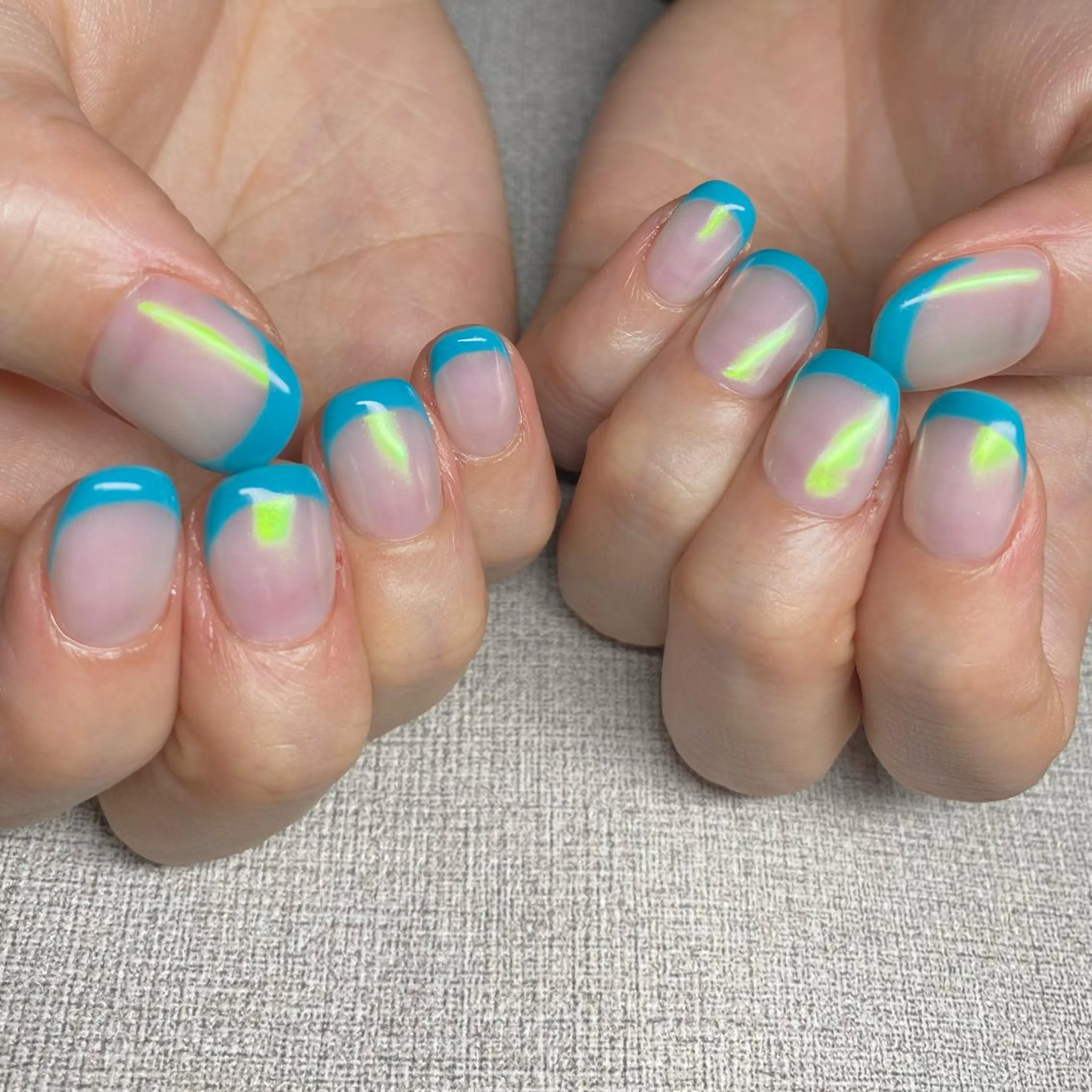 ネイル アートネイル ニュアンスネイル ハンドネイル 山田 貴子のネイルデザイン