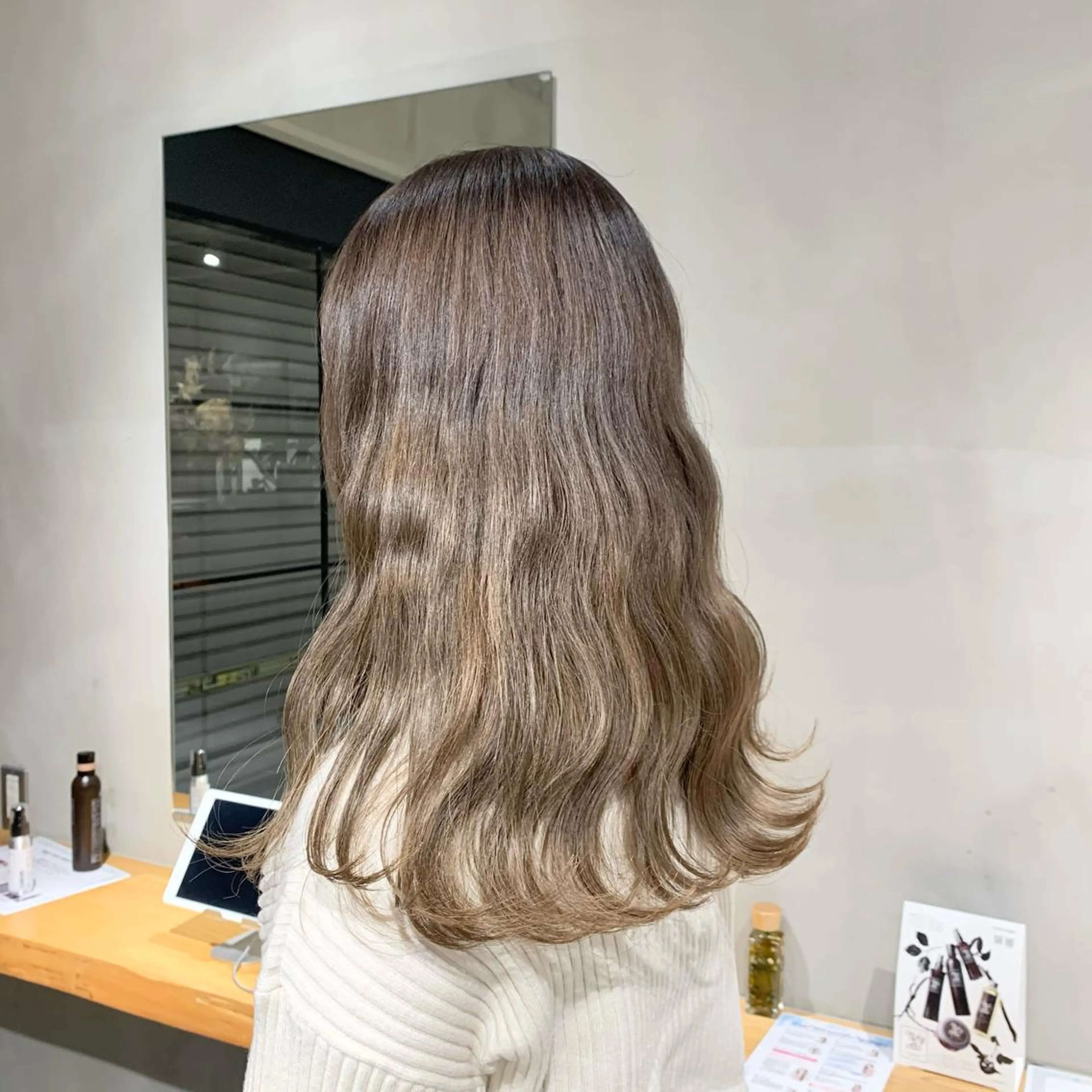 ロング パーマ Nikiita/ shionのヘアスタイル