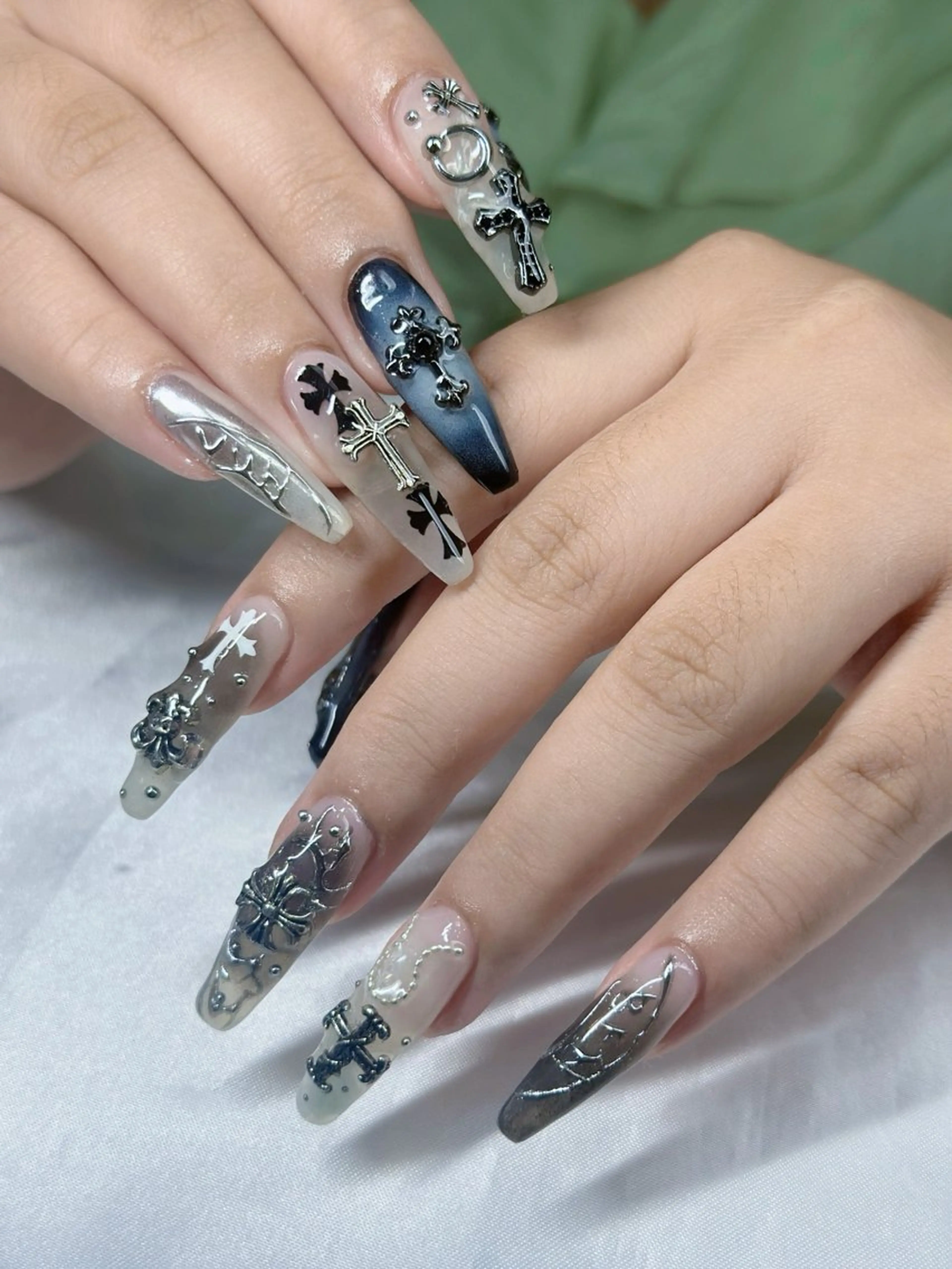 ネイル 長さ出し Mi nailsのネイルデザイン