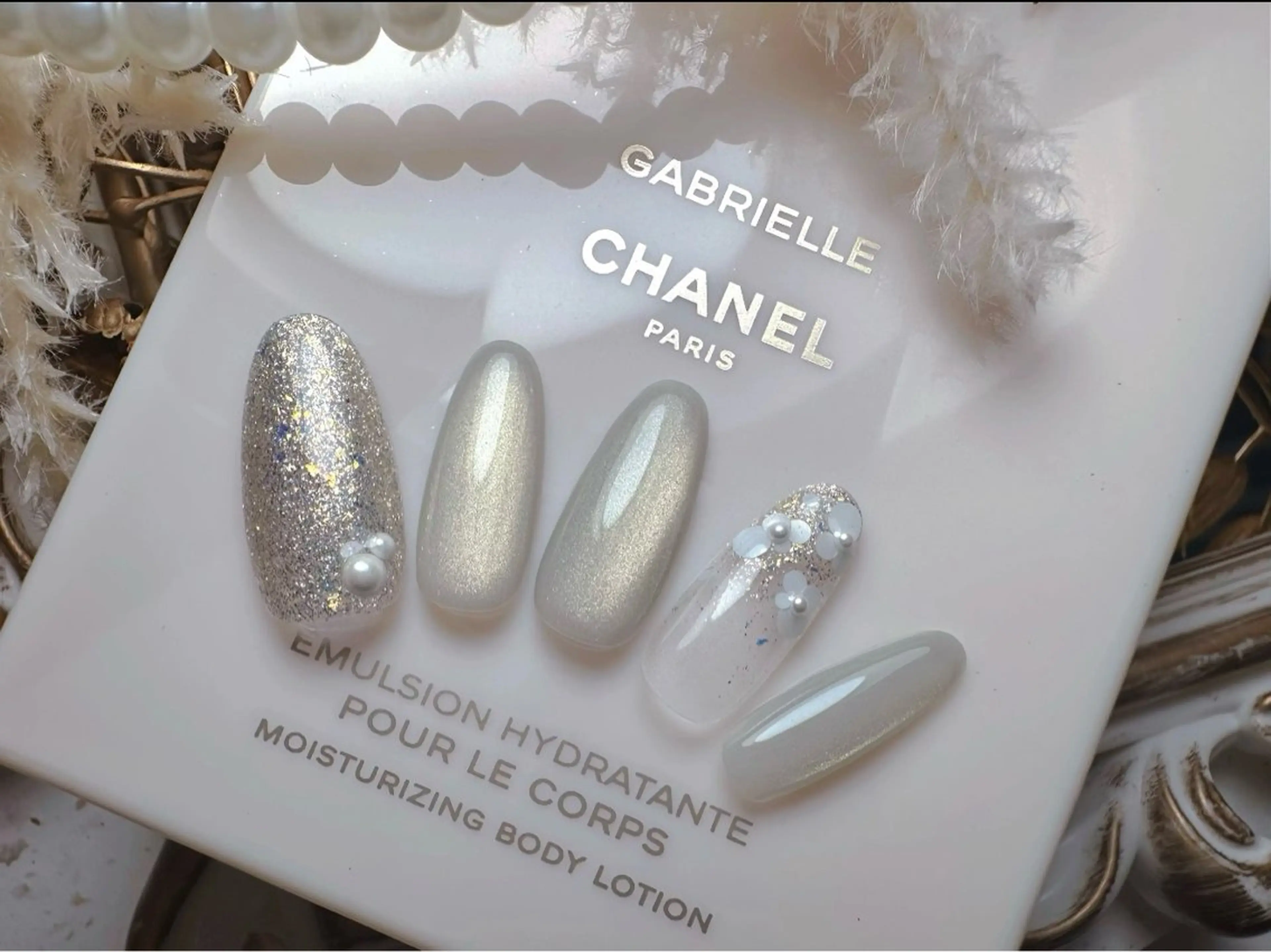 ネイル 時吉✨LUNE nail salonのネイルデザイン