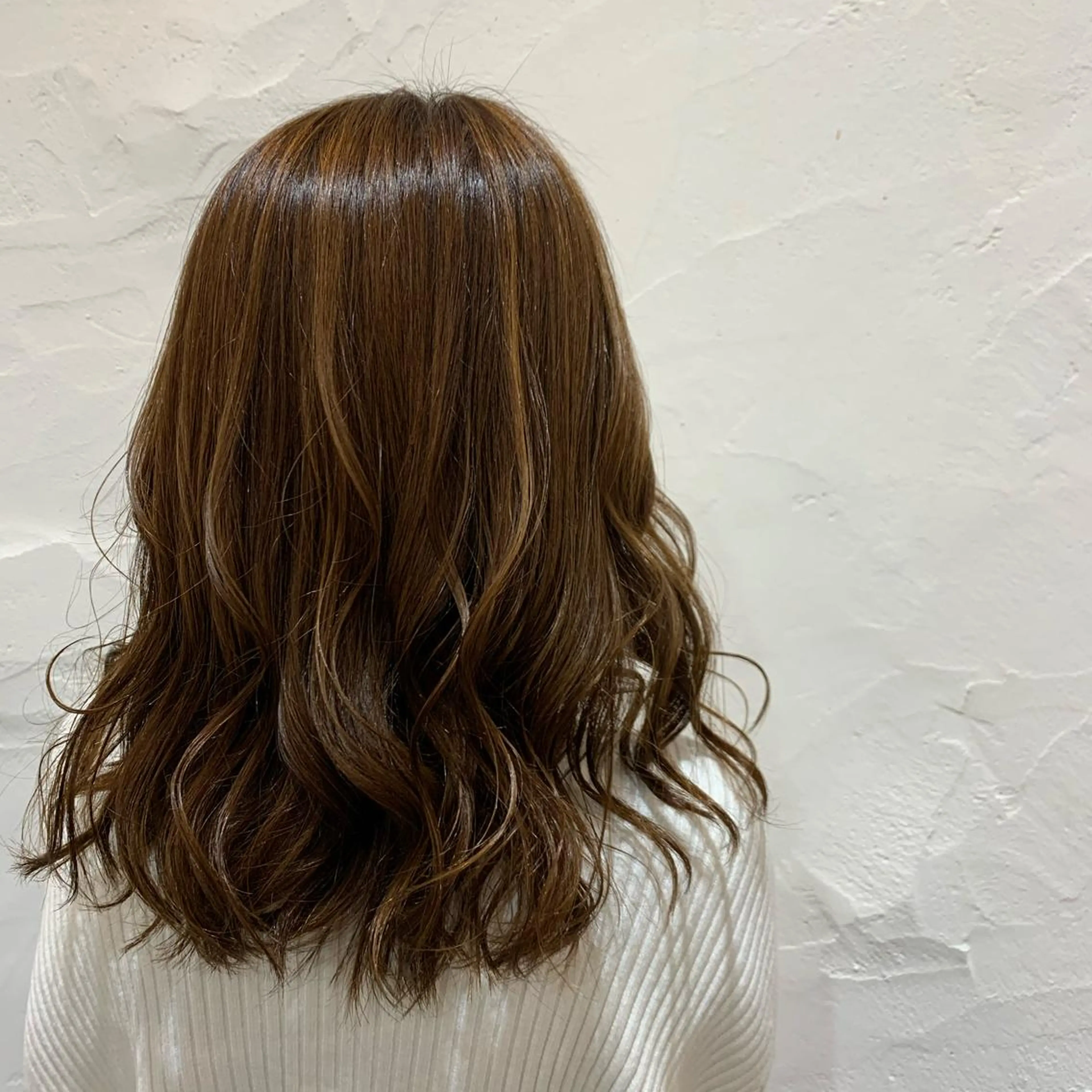 セミロング カラー 吉田 夢のヘアスタイル