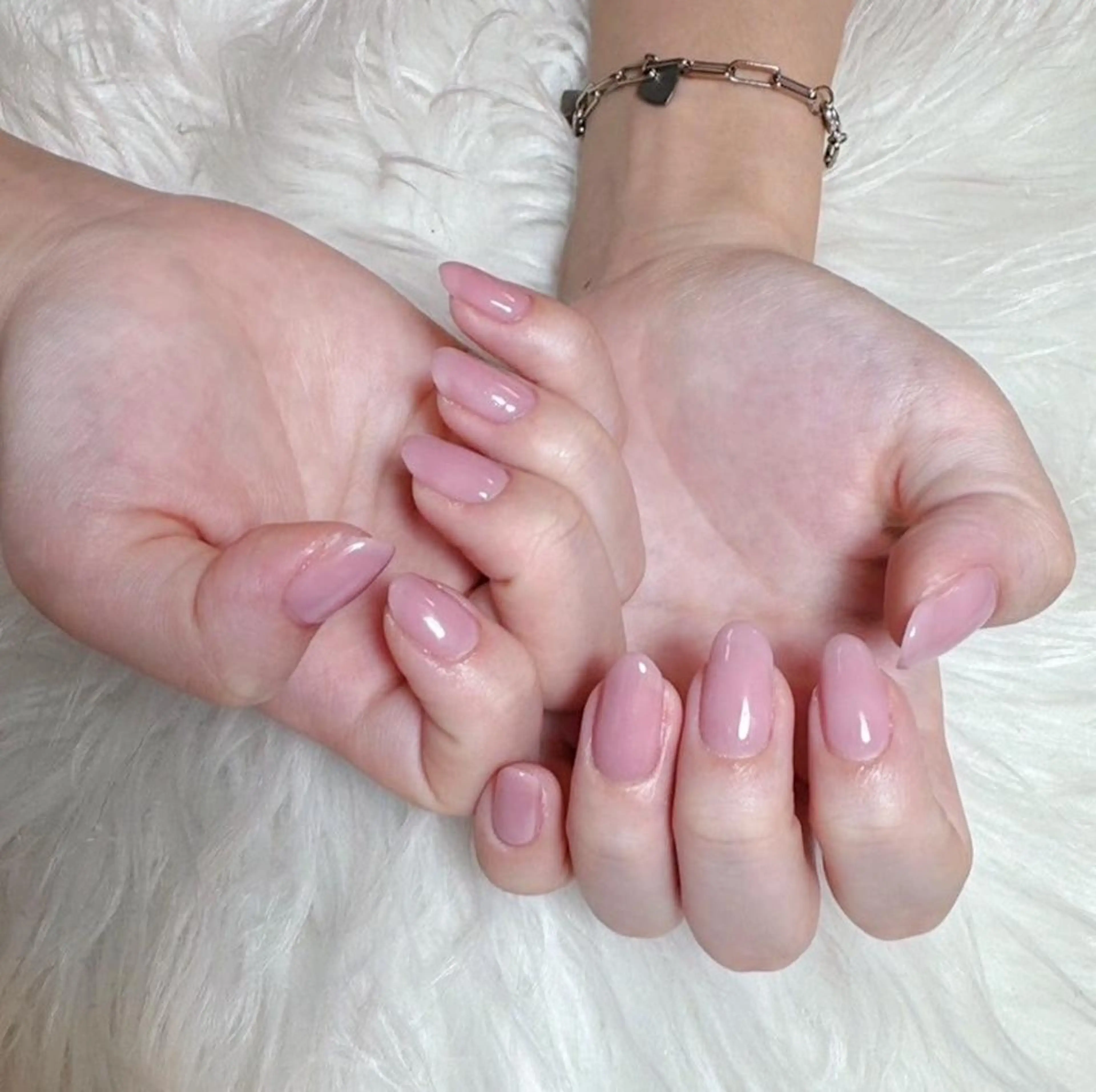 ネイル 🩷Yun nail Salon 本店🩷のネイルデザイン