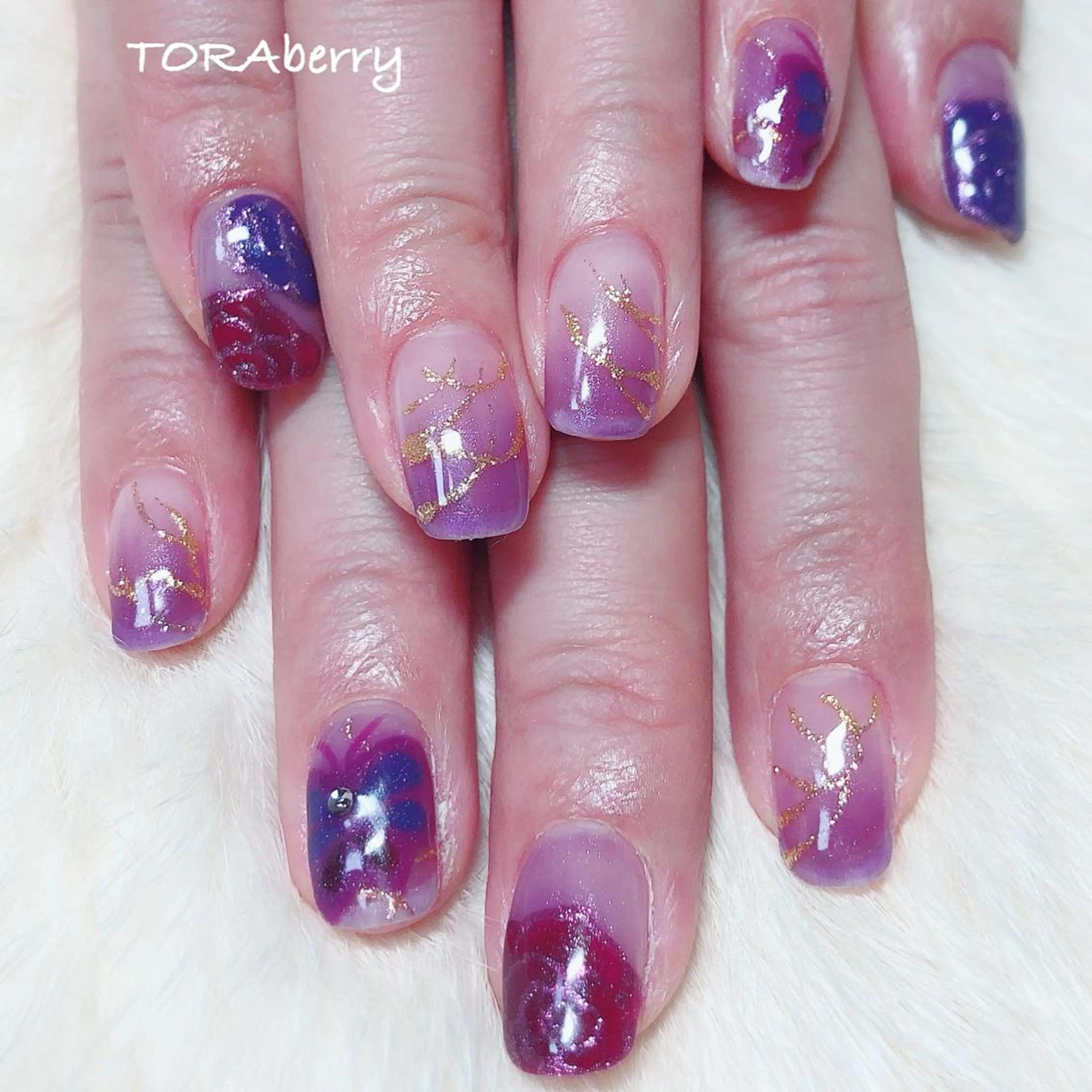 ネイル パープル ハンドネイル ネイリスト なつみのネイルデザイン