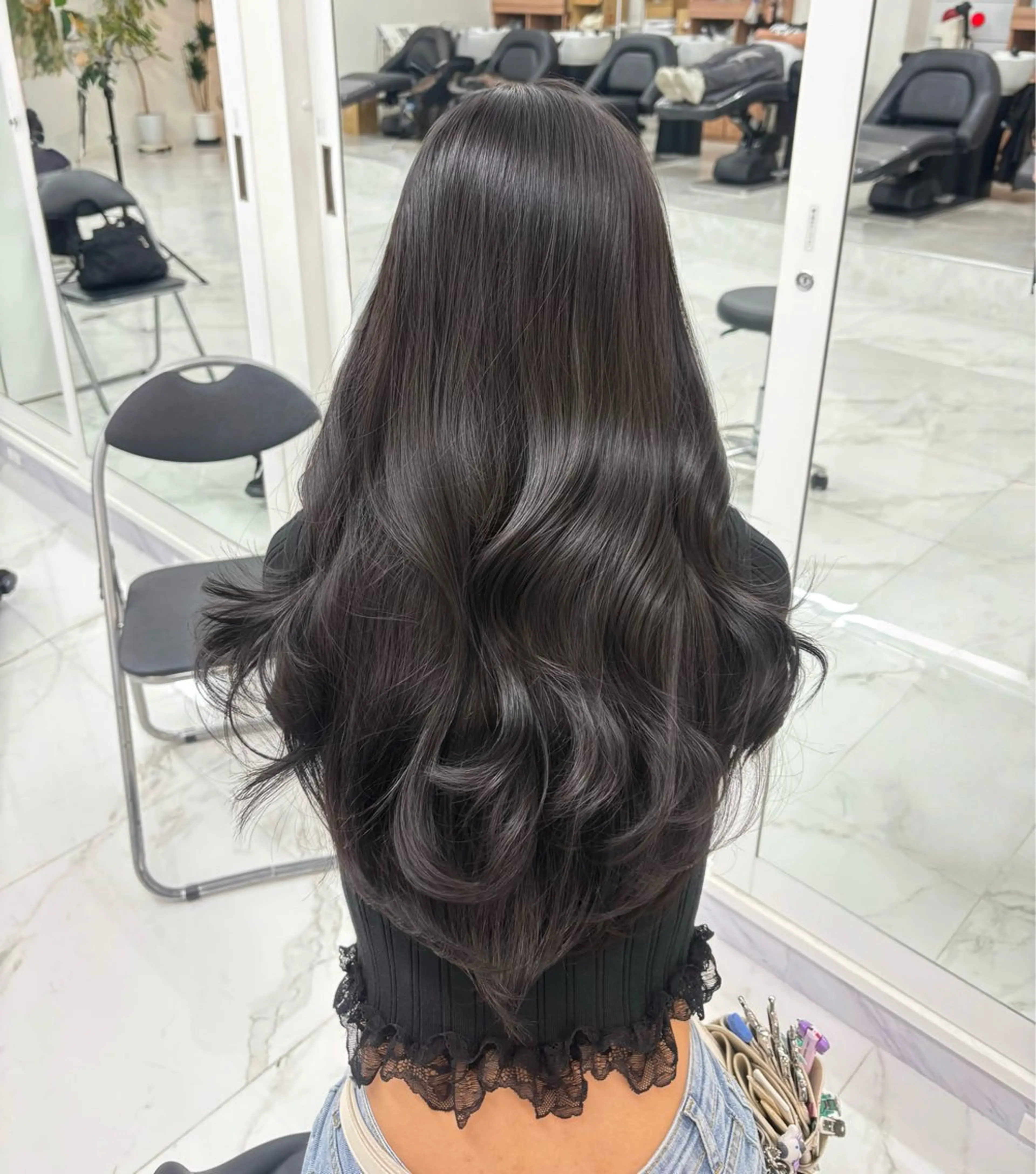 ロング レイヤーカット レイヤーカット┊ 透 明感カラー┊ YUIのヘアスタイル