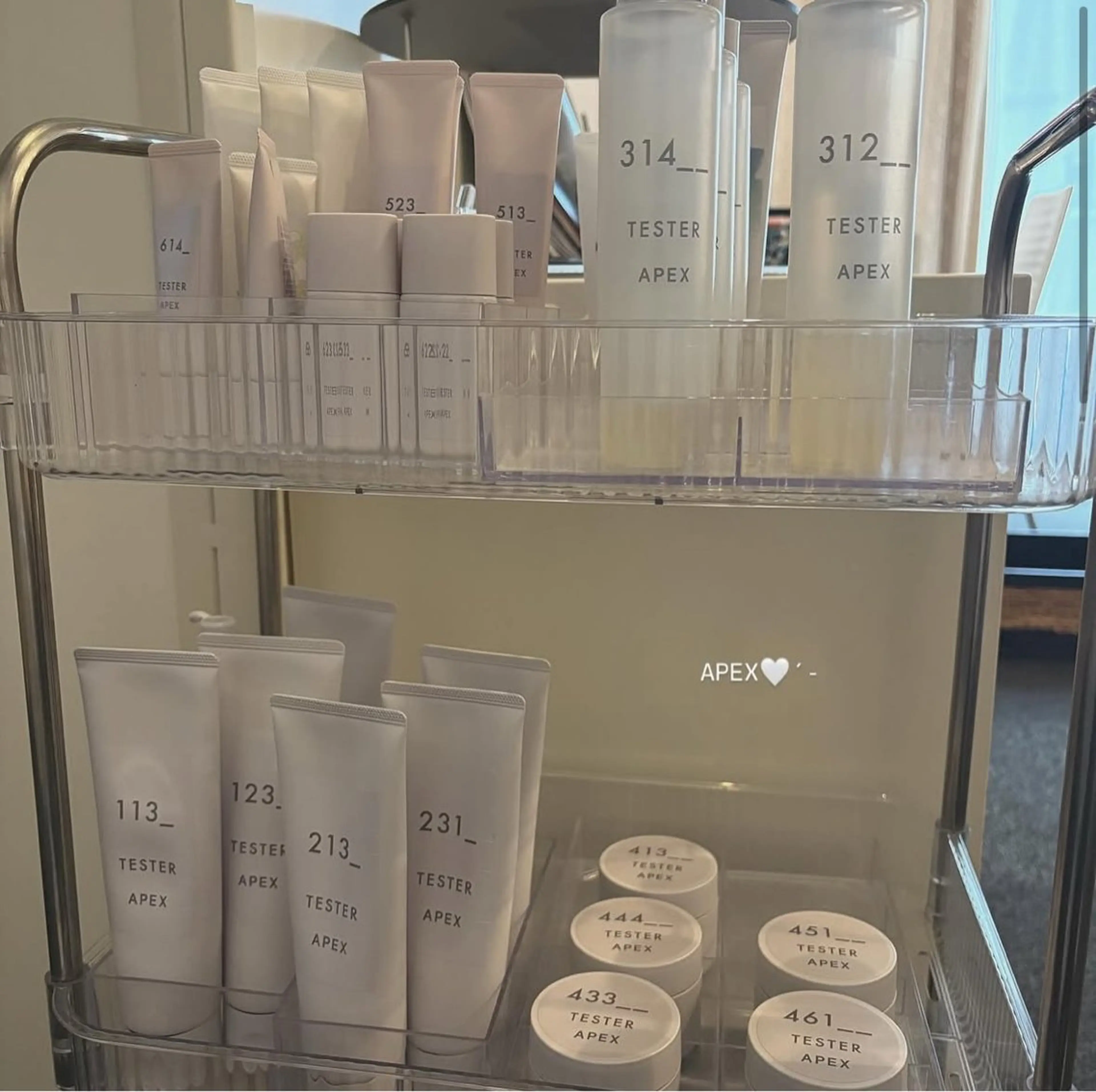 心斎橋 ピーリング/ 毛穴 / POLAのエステ・リラクイメージ