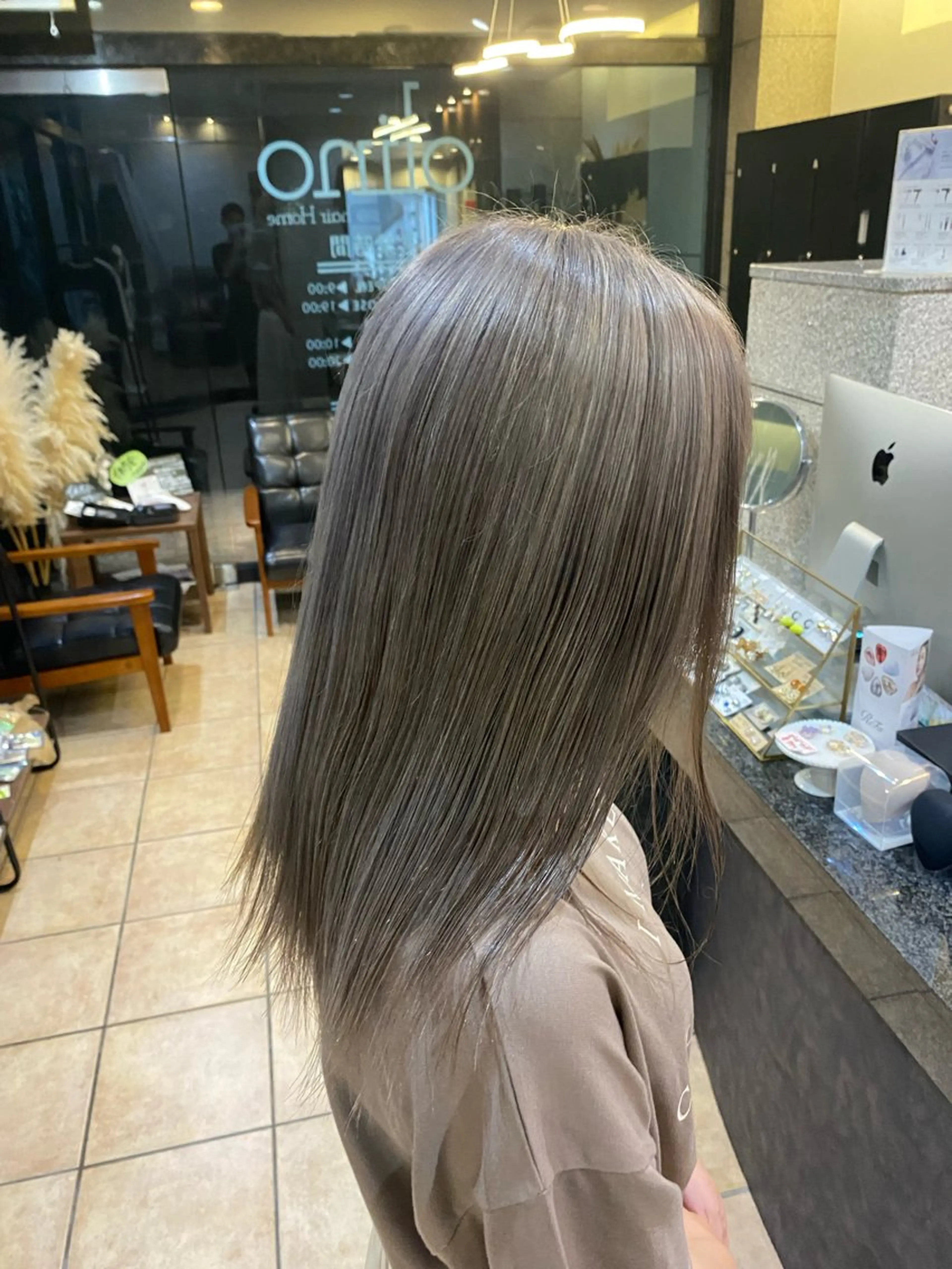 セミロング ヘアカラー 西田辺/ タカスナオヤのヘアスタイル