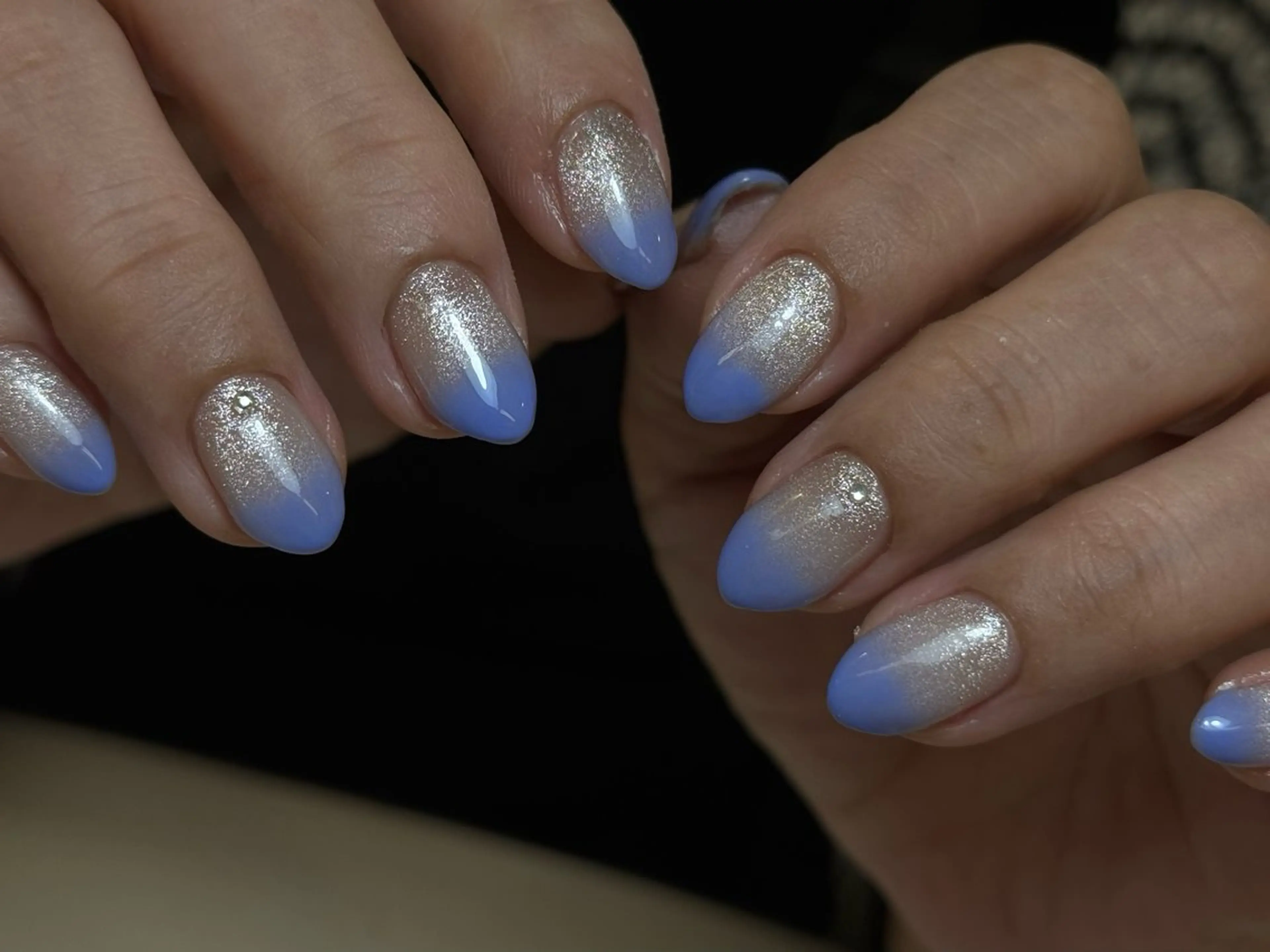ネイル チークネイル フレンチネイル 韓国ネイル マグネットネイル 持ち込み ハンドネイル Hi nail🎀 池袋kozueのネイルデザイン