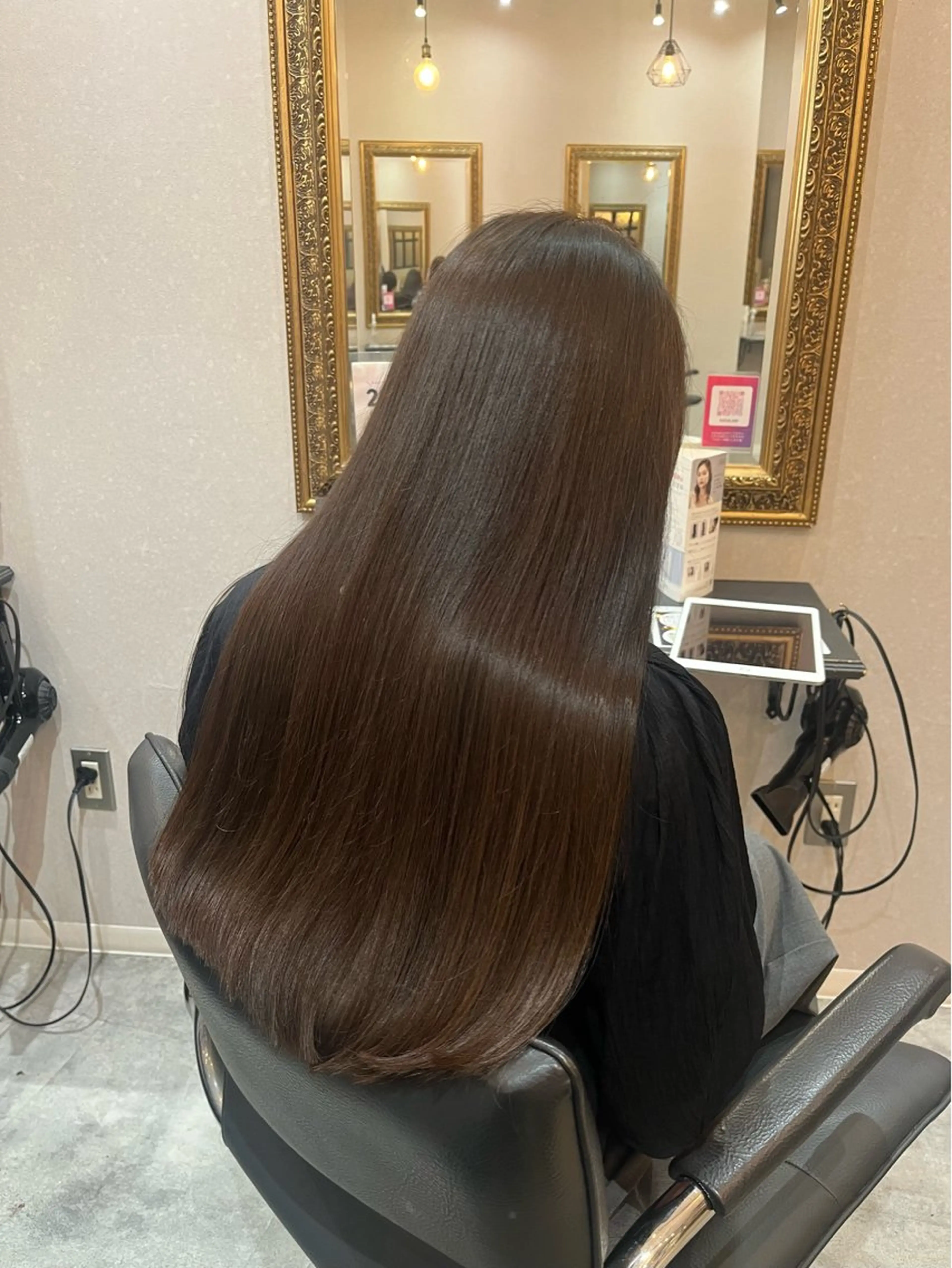 ロング カラー カット ヘアカラー 🖤N゜JILLVA 🤍店長/川田 栞のヘアスタイル