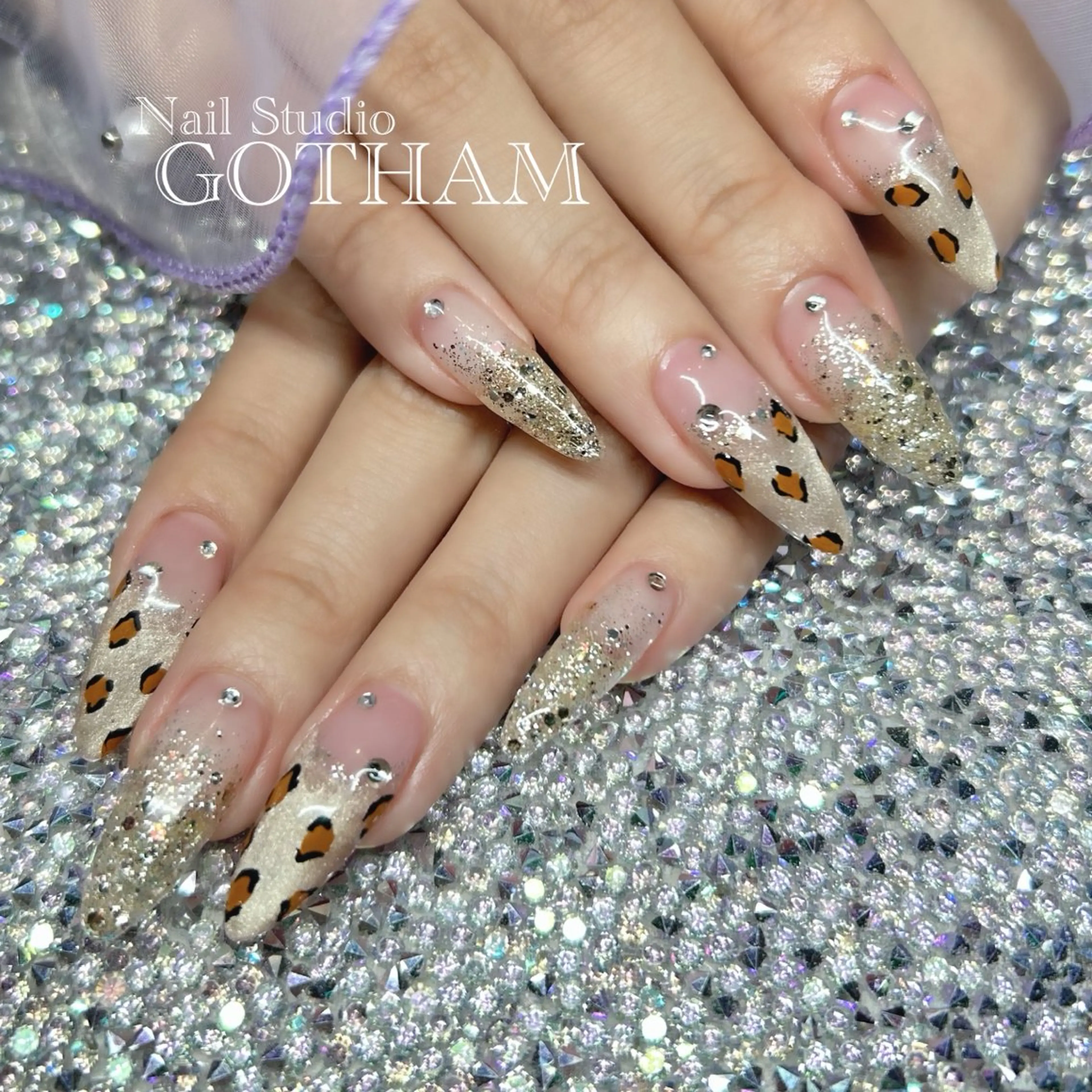 ネイル 長さ出し ジェルネイル ネイルチップ ハンドネイル Nail Studio GOTHAM所属・高円寺駅からすぐ🌈 ネイルGOTHAMのネイルデザイン